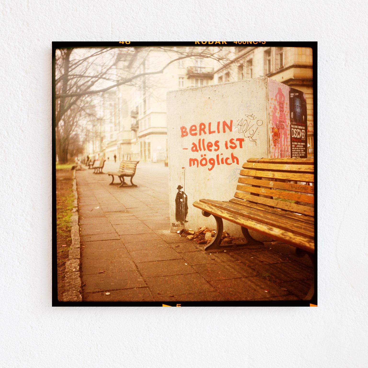 a Piece of Berlin - alles ist möglich - Pieces of Berlin - Graffiti, Streetart - Photograph by Florian Reischauer