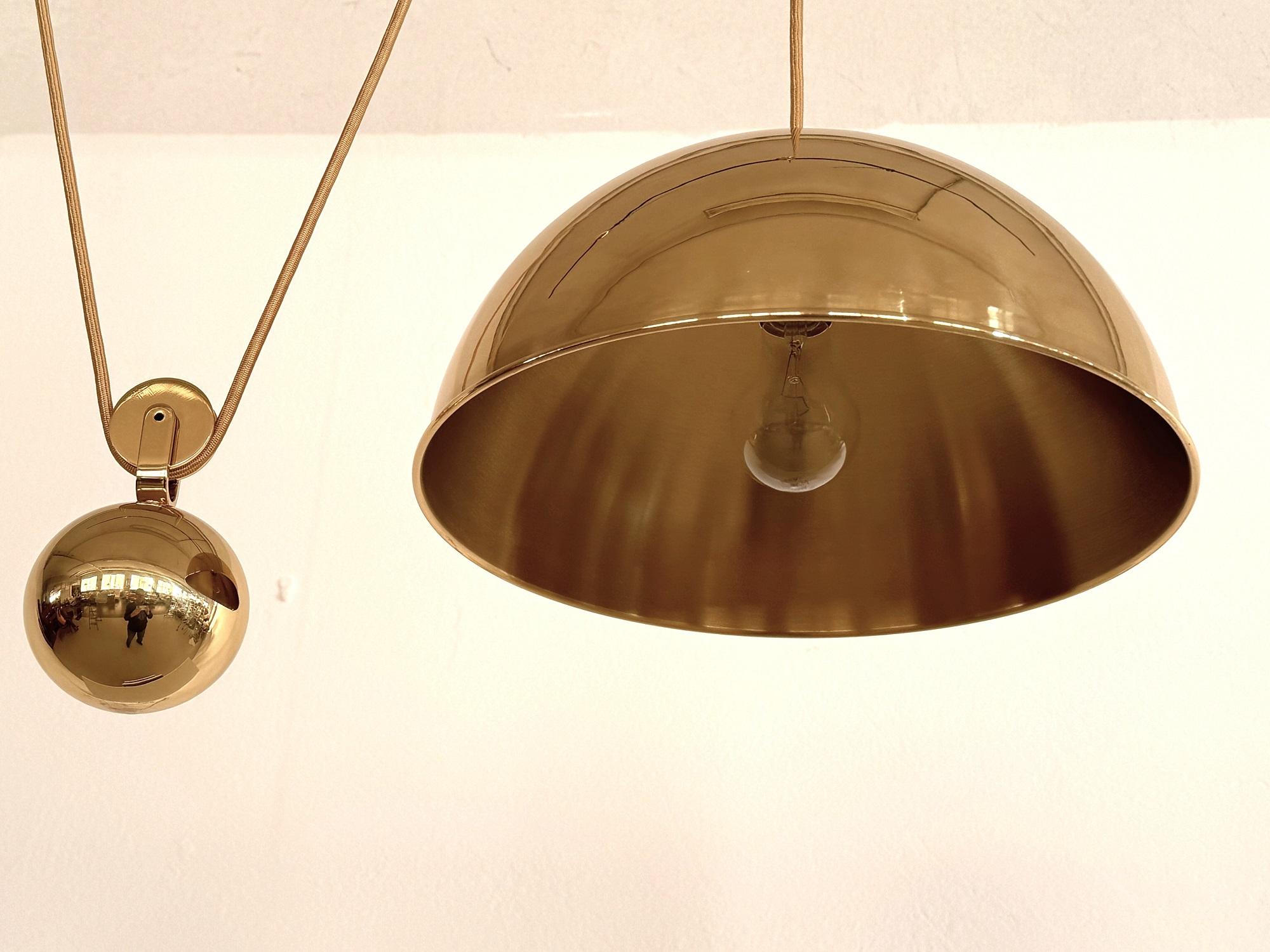Florian Schulz Adjustable Dome Counterweight Pendant DUOS with Rotary Wheels In Good Condition For Sale In Morazzone, Varese