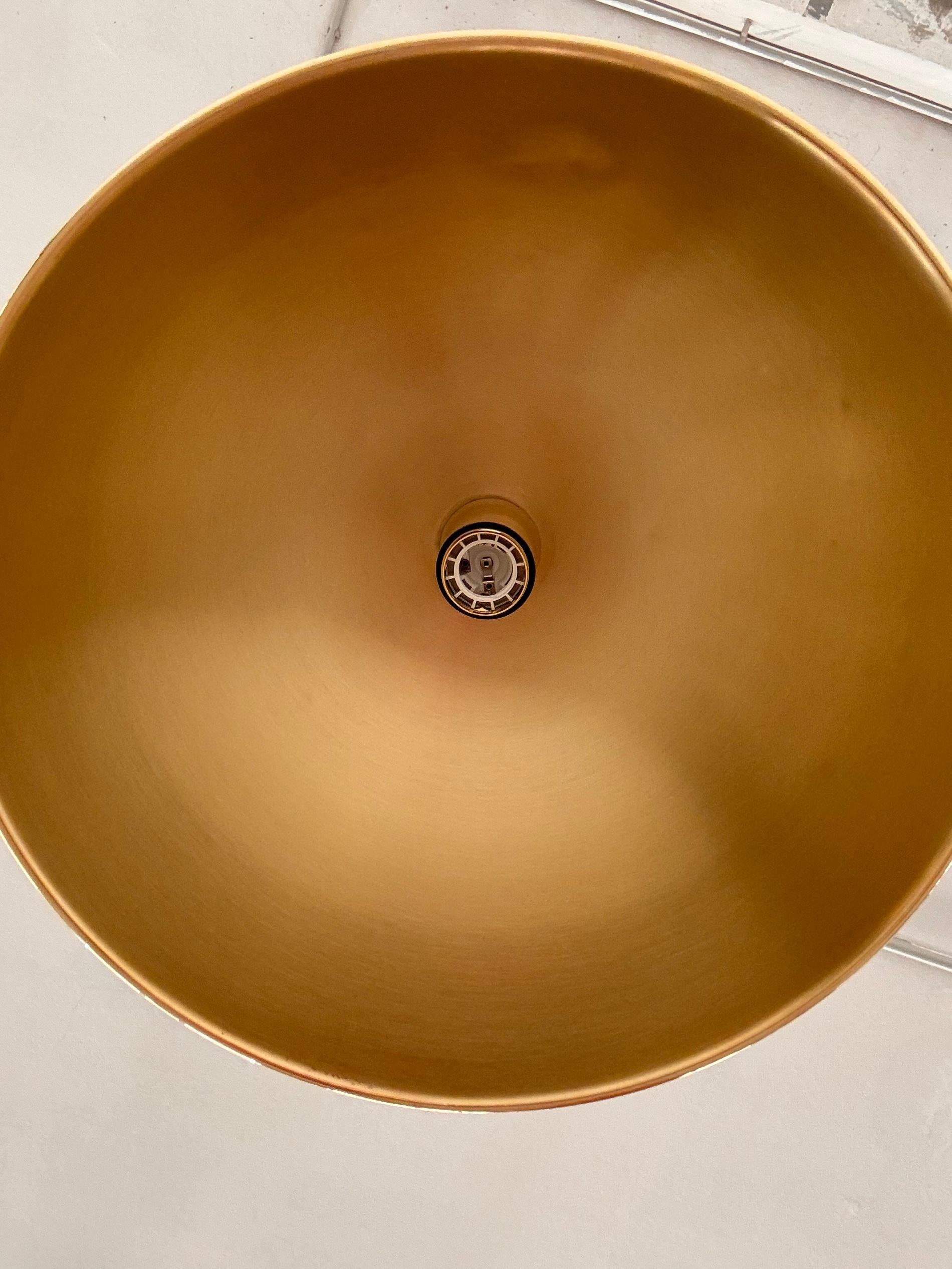 Florian Schulz Pendentif ajustable en laiton à contrepoids en forme de dôme d'époque 