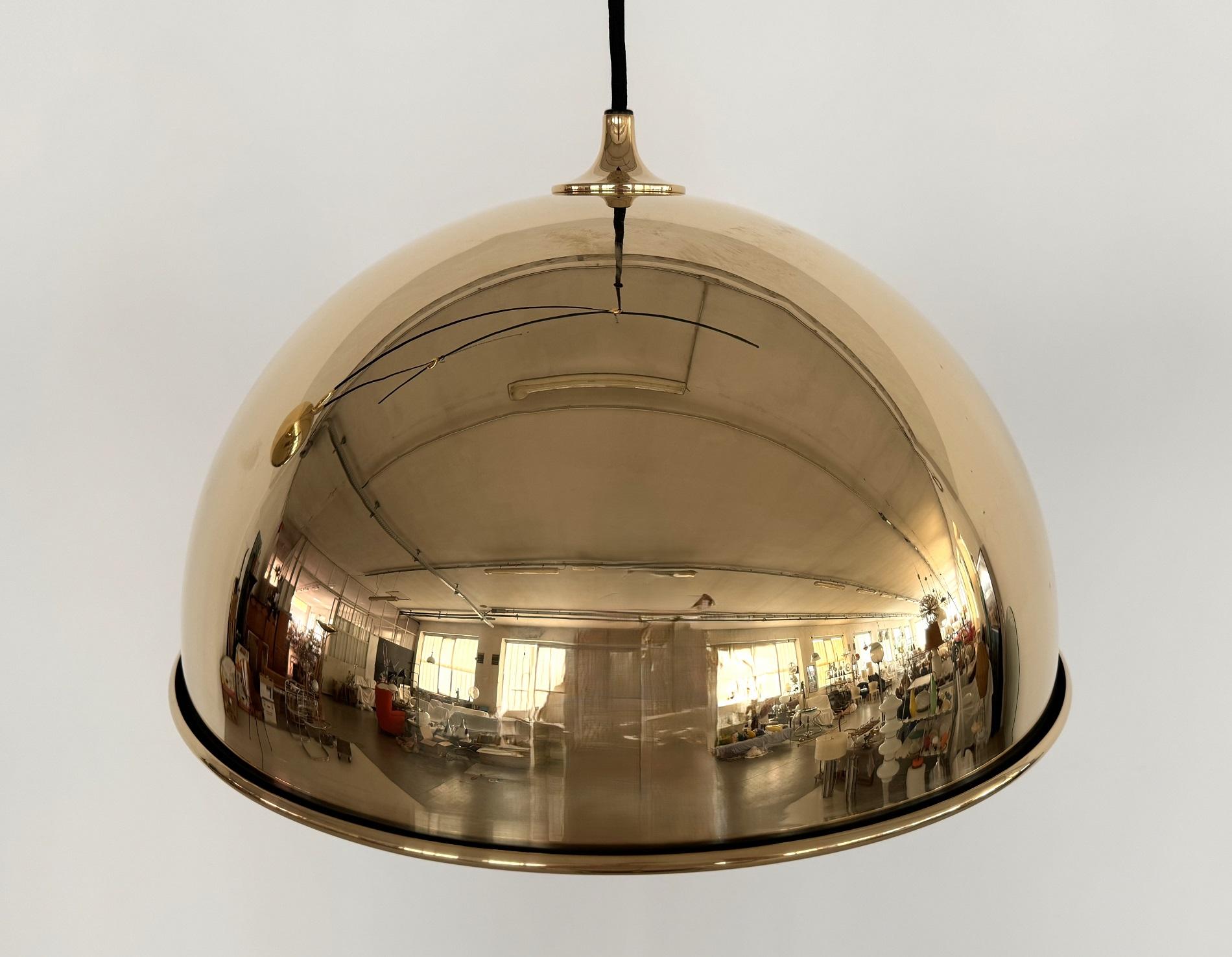 Florian Schulz Pendentif ajustable en laiton à contrepoids en forme de dôme d'époque 