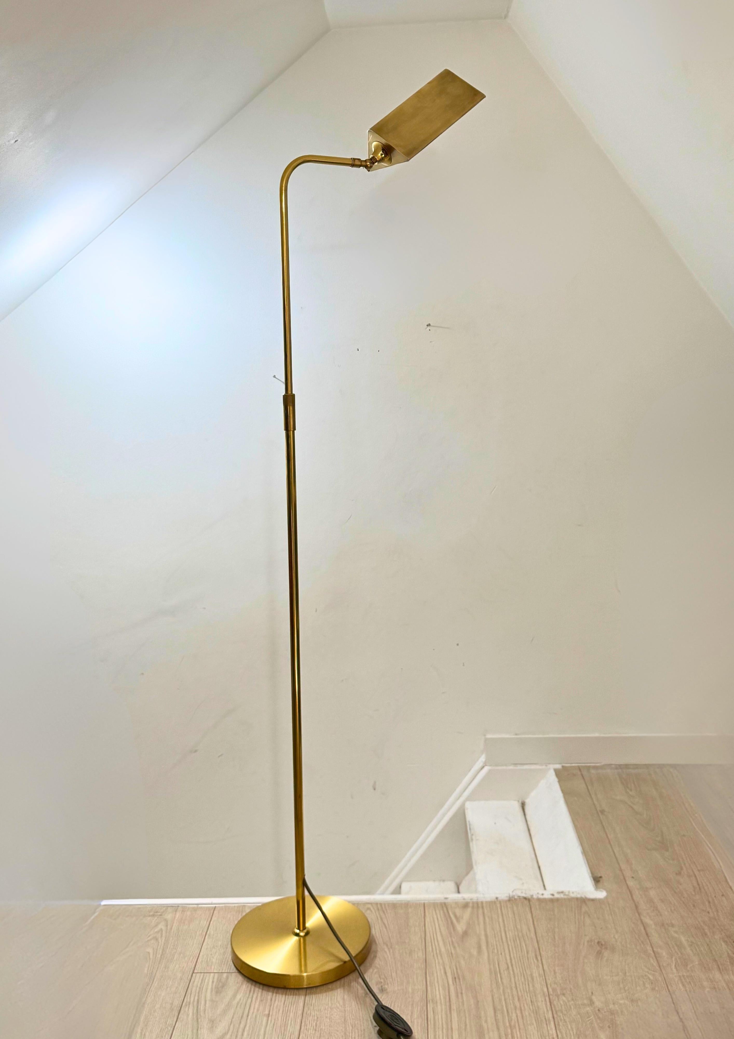 FLORIAN SCHULZ lampadaire réglable à l'angle Poise en laiton en vente 10
