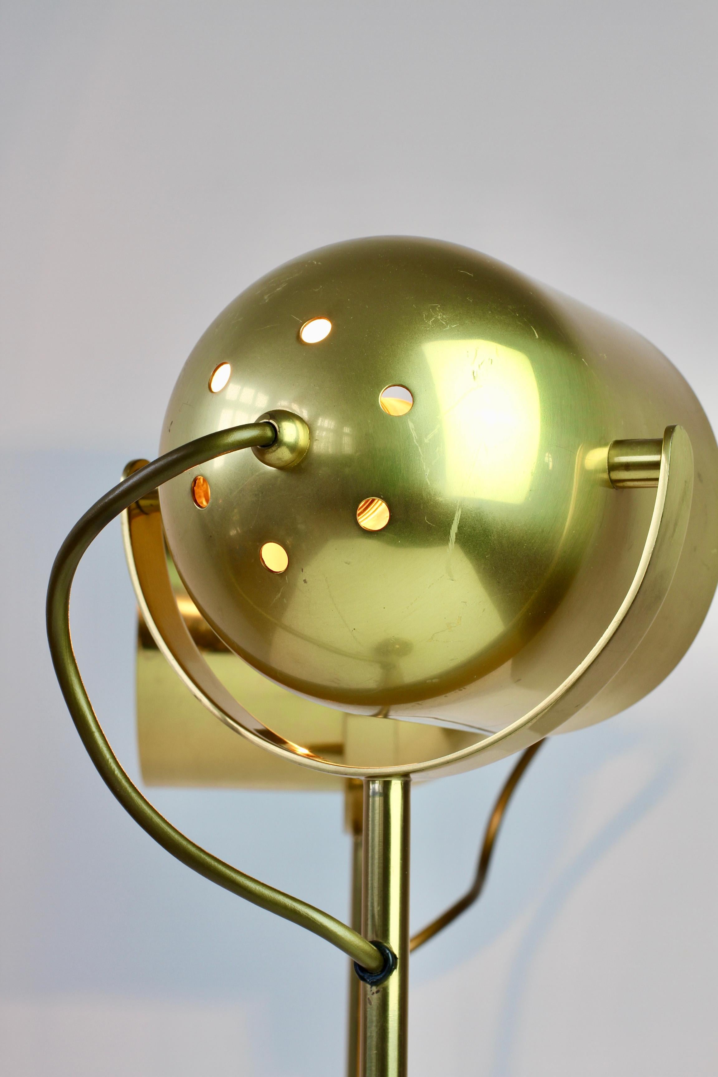 Florian Schulz 'Attr.' Vintage Brass 1970s Adjustable Reading Wall Lamps Lights For Sale 12