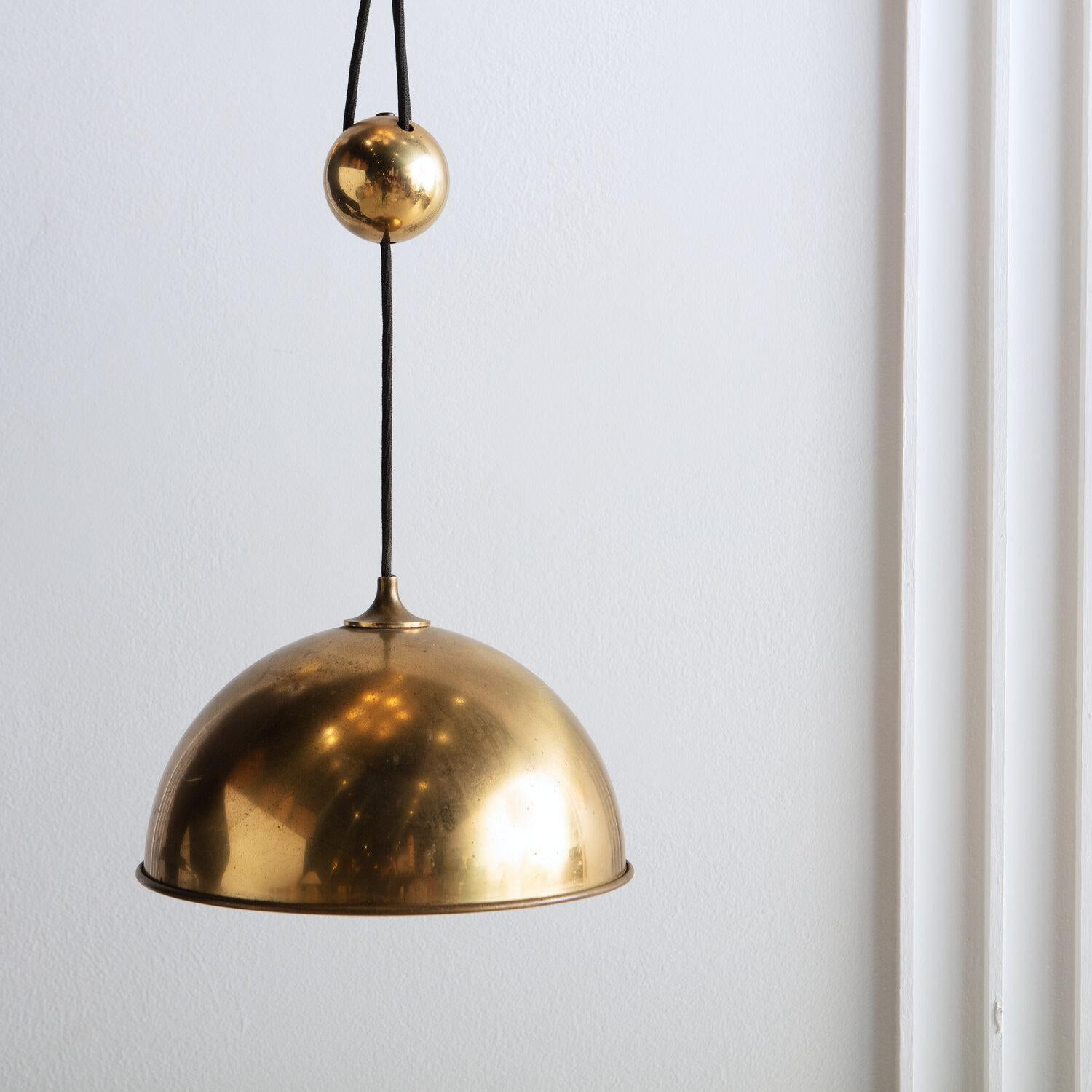 Mid-Century Modern Florian Schulz Brass Counterweight Pendant Light