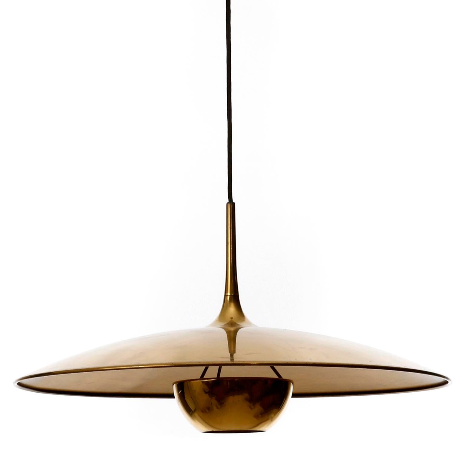 Florian Schulz Brass Pendant Light 'Onos 55' Counterweight Counter Balance, 1970 8