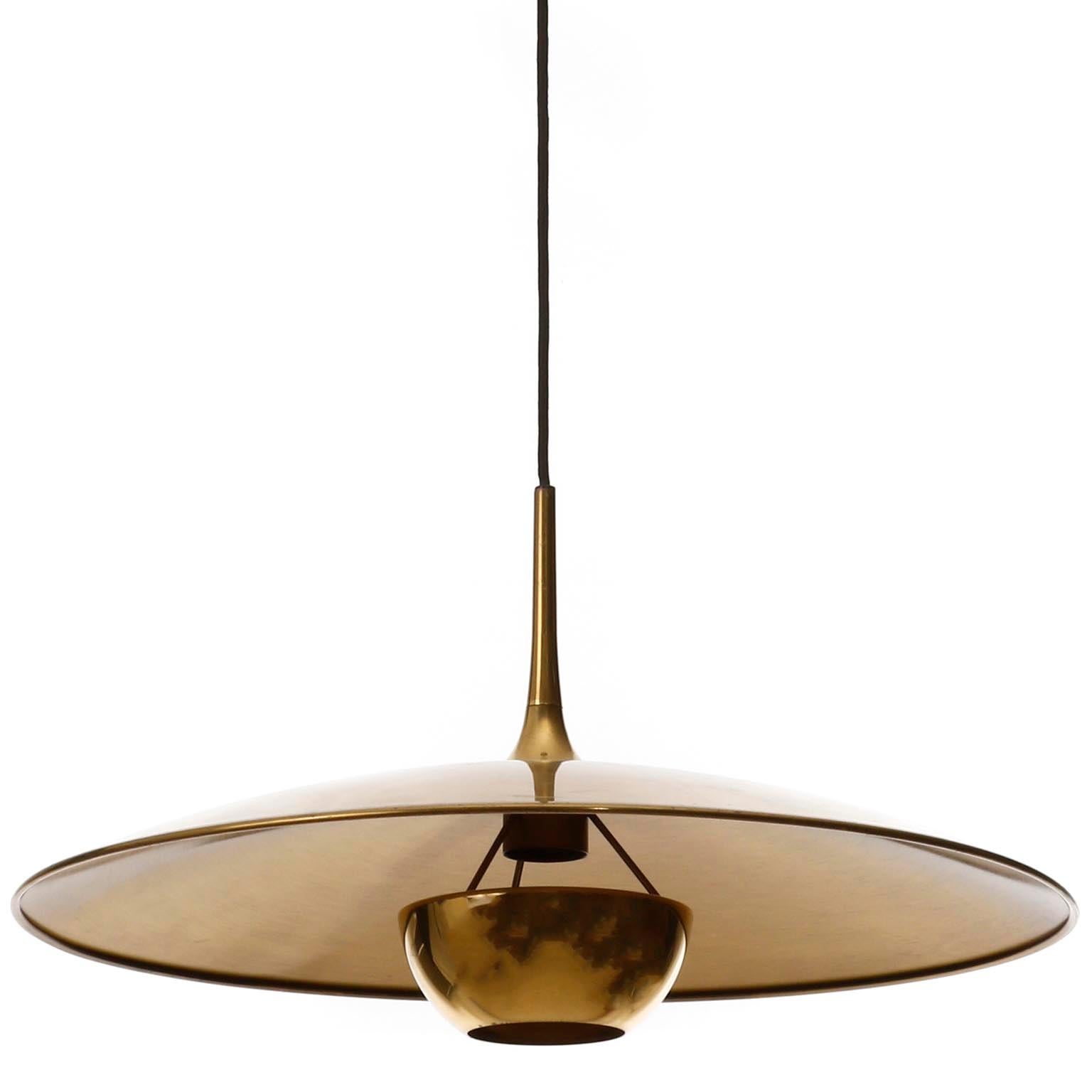 Florian Schulz Brass Pendant Light 'Onos 55' Counterweight Counter Balance, 1970 8