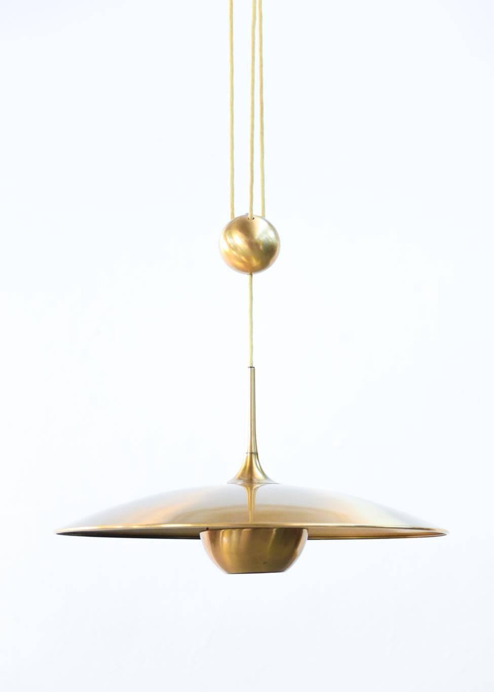 Florian Schulz Counter Balance Pendant, 1970s In Excellent Condition In Lyon, FR