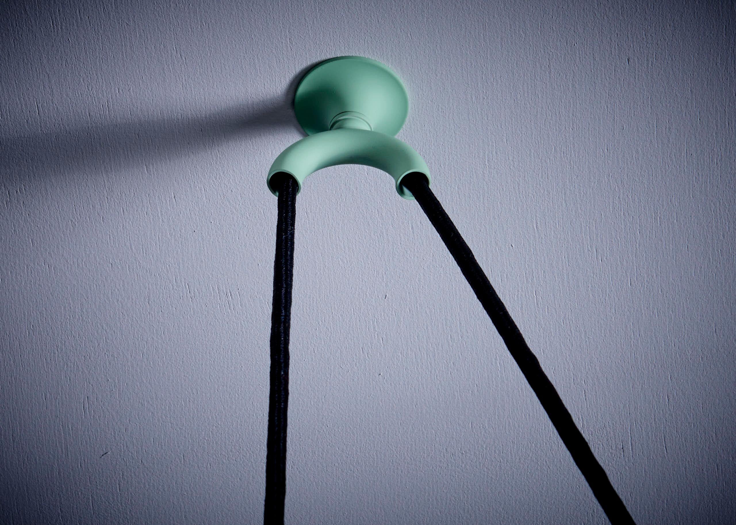 Mid-Century Modern Florian Schulz Double Onos 55 in Brass / Flat mint with Side Counterweight 2025 For Sale