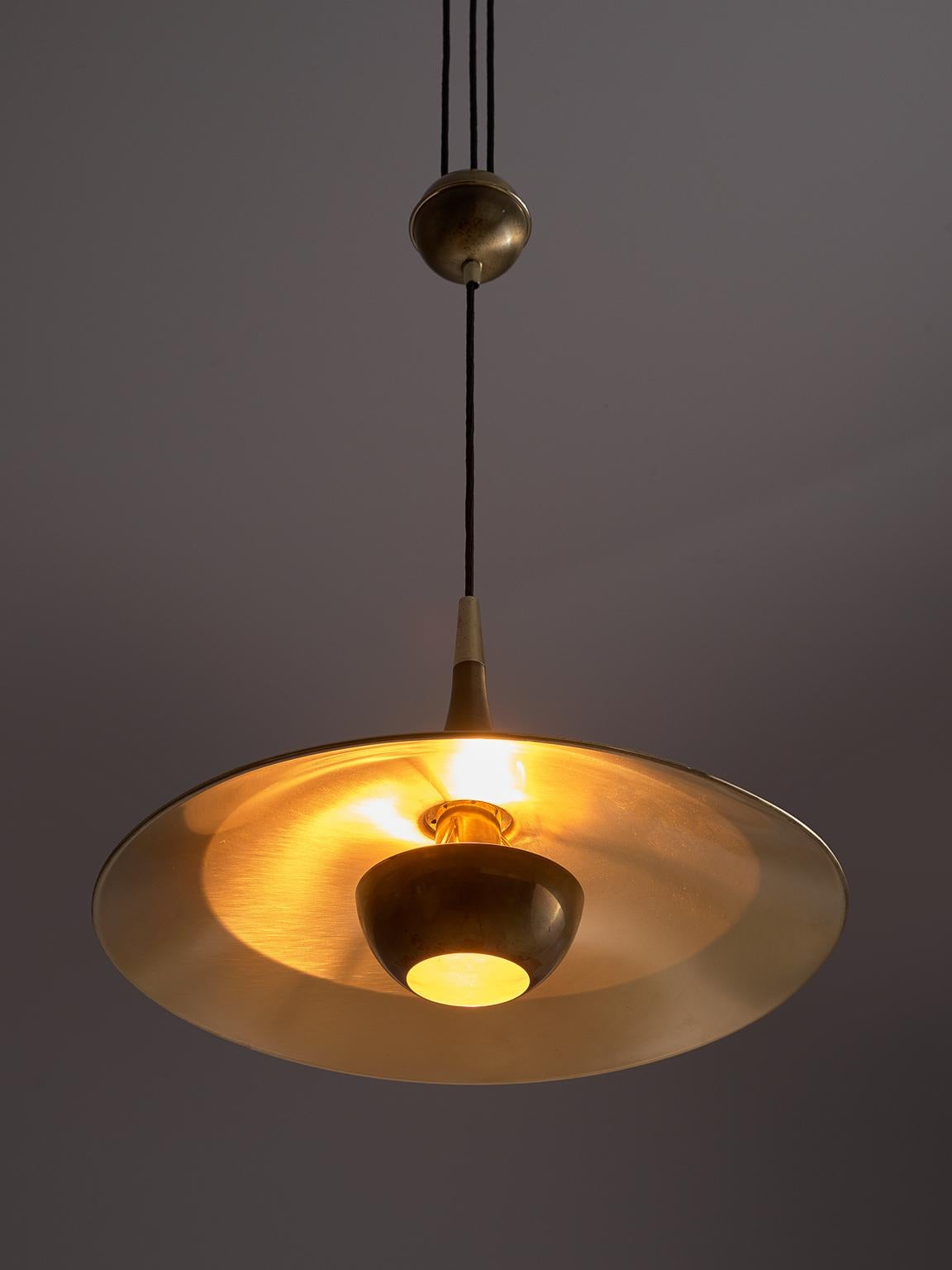 Mid-Century Modern Florian Schulz Elegant Pendant Model 'Onos 55'