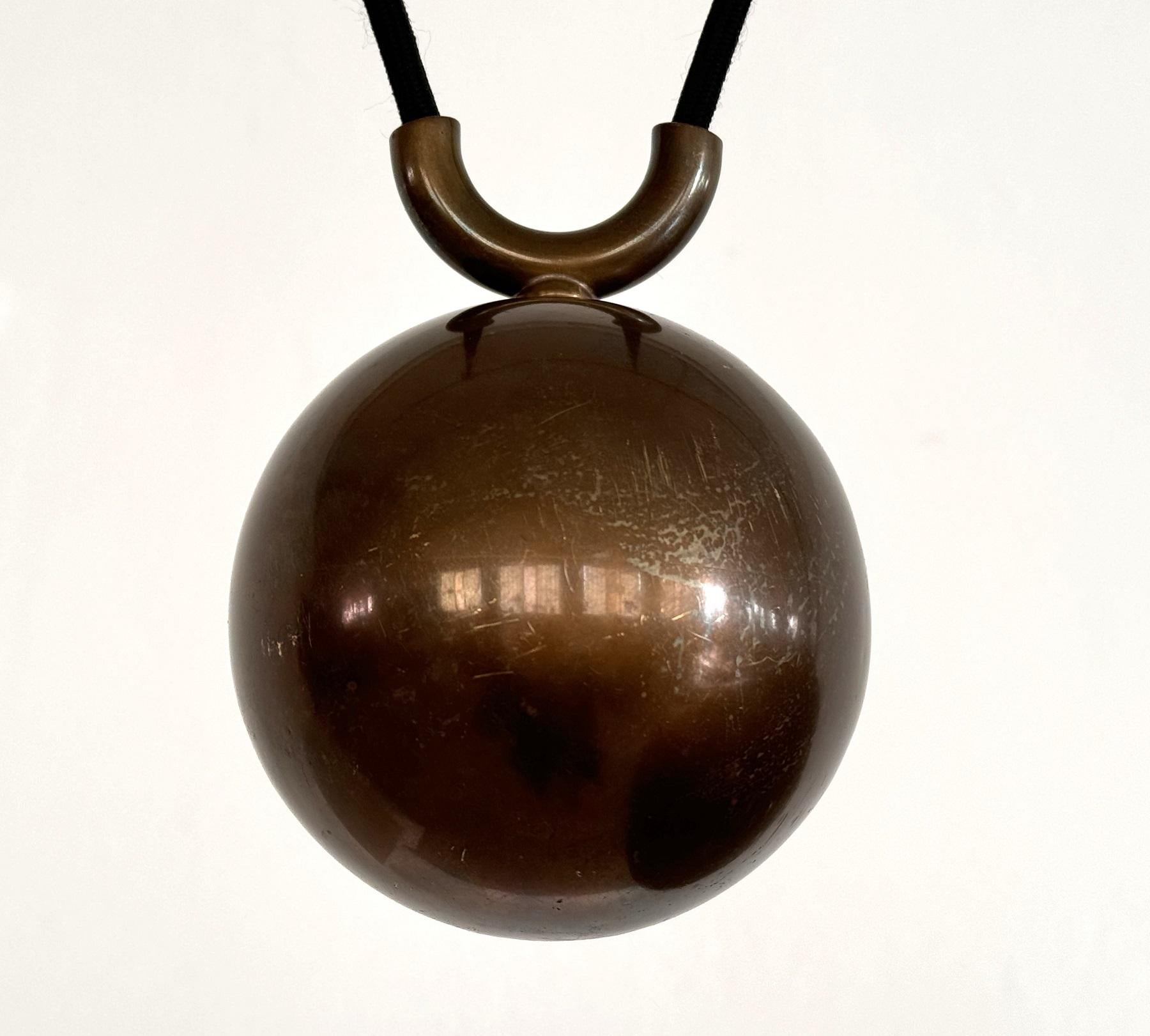 Florian Schulz Large Counter Balance KEOS Pendant Light in Burnished Brass, 1970 10