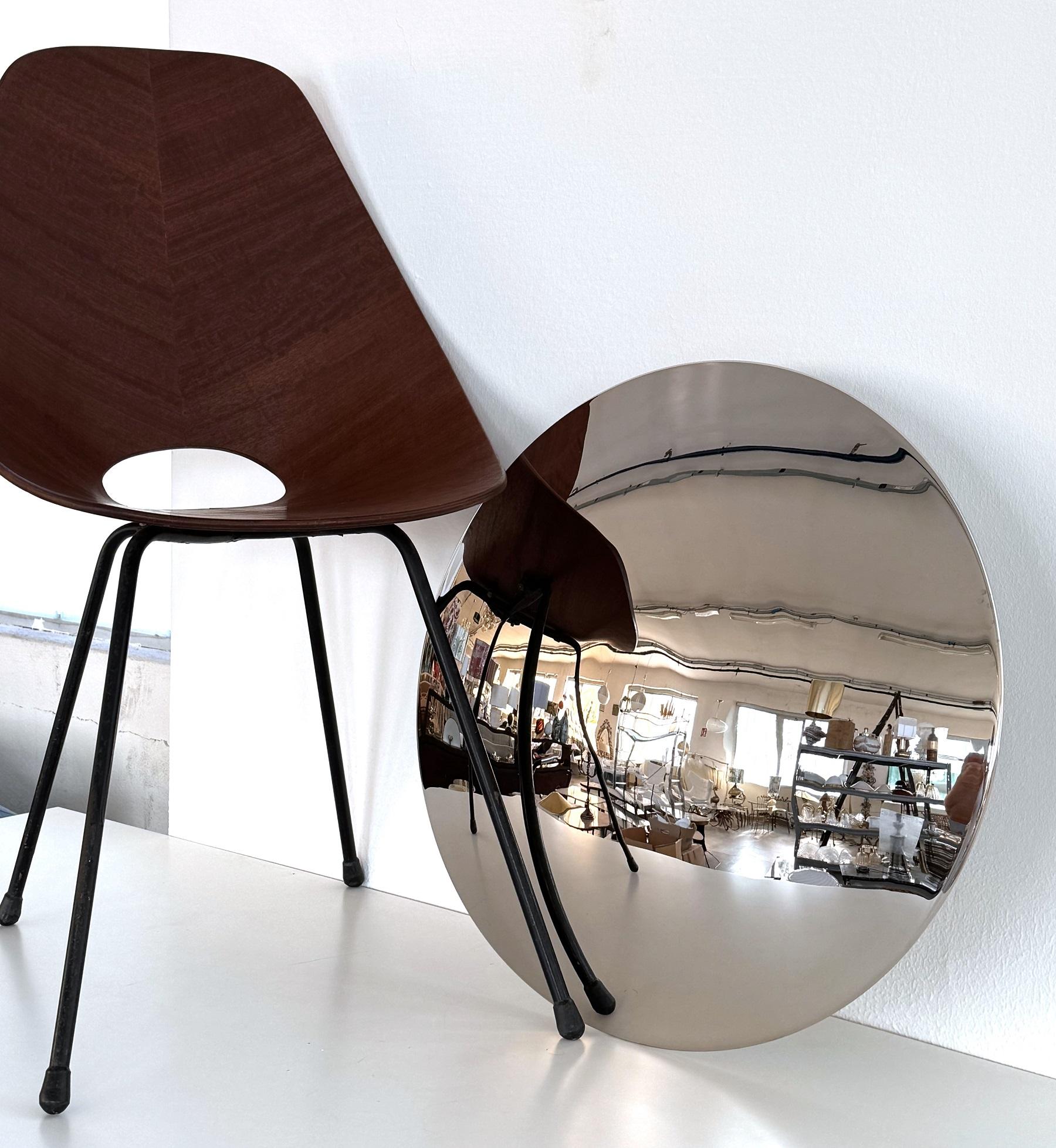 Florian Schulz Large Flush Mount Light Sela in polished Nickel, 1970s

Magnificent, large version of flush-mount light or wall sconce made of plated and polished shiny nickel by Florian Schulz. 
The lamp's base under the nickel is made of brass.
The