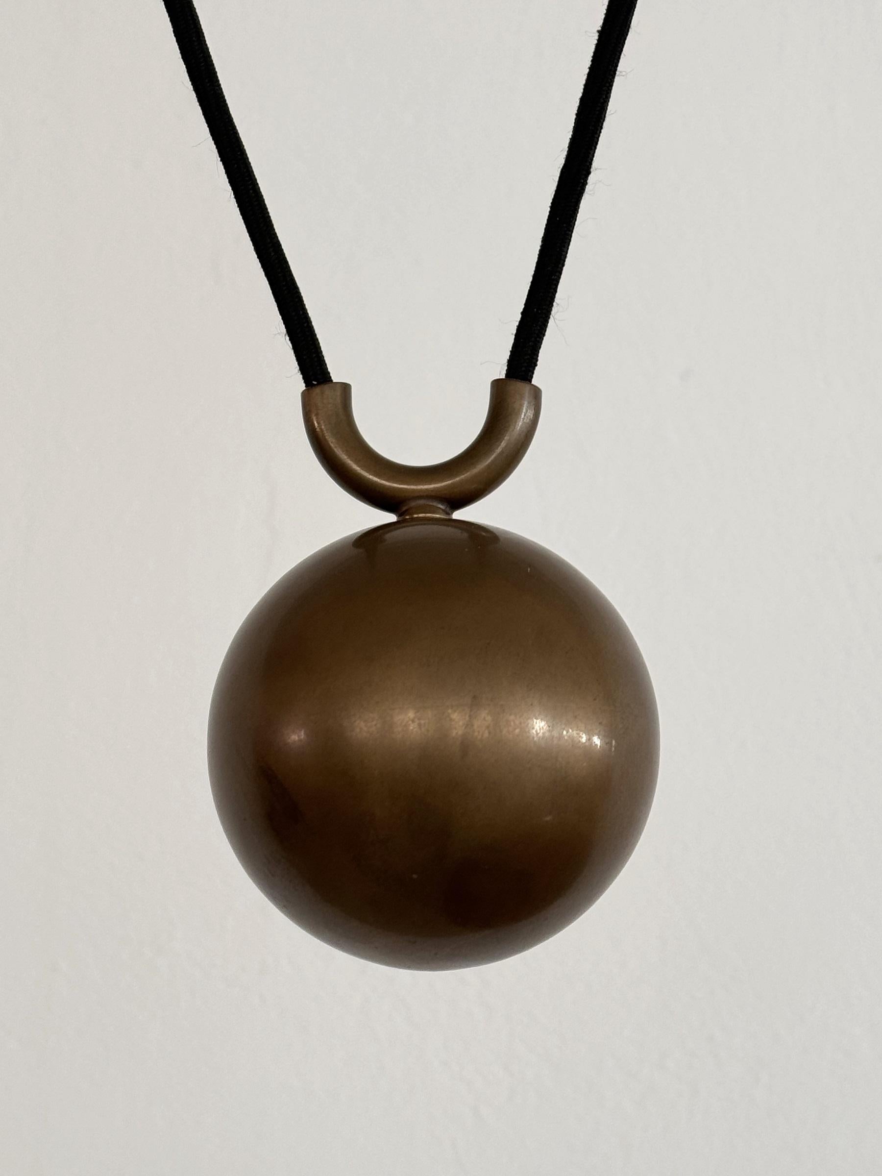 Florian Schulz Grande lampada a sospensione a contrappeso in ottone vintage, anni '70 in vendita 2