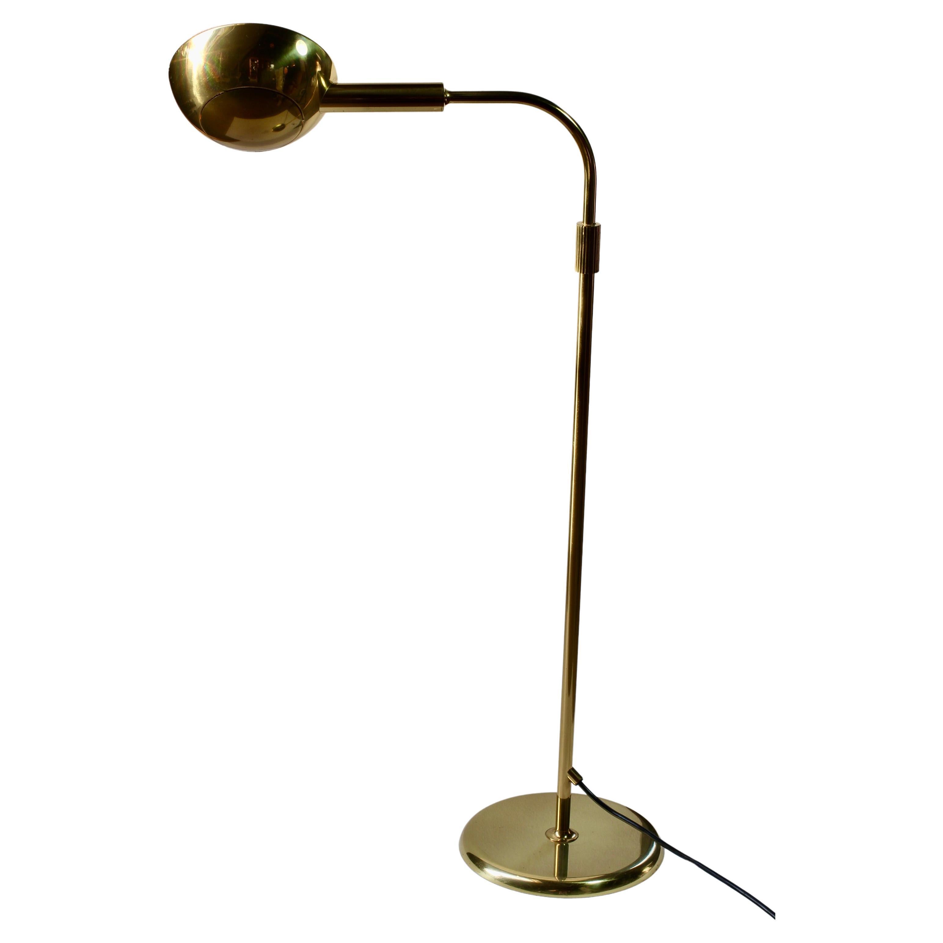 Florian Schulz Mid-Century Vintage Modernist Brass 1970s Dimmable Floor Lamp For Sale 3