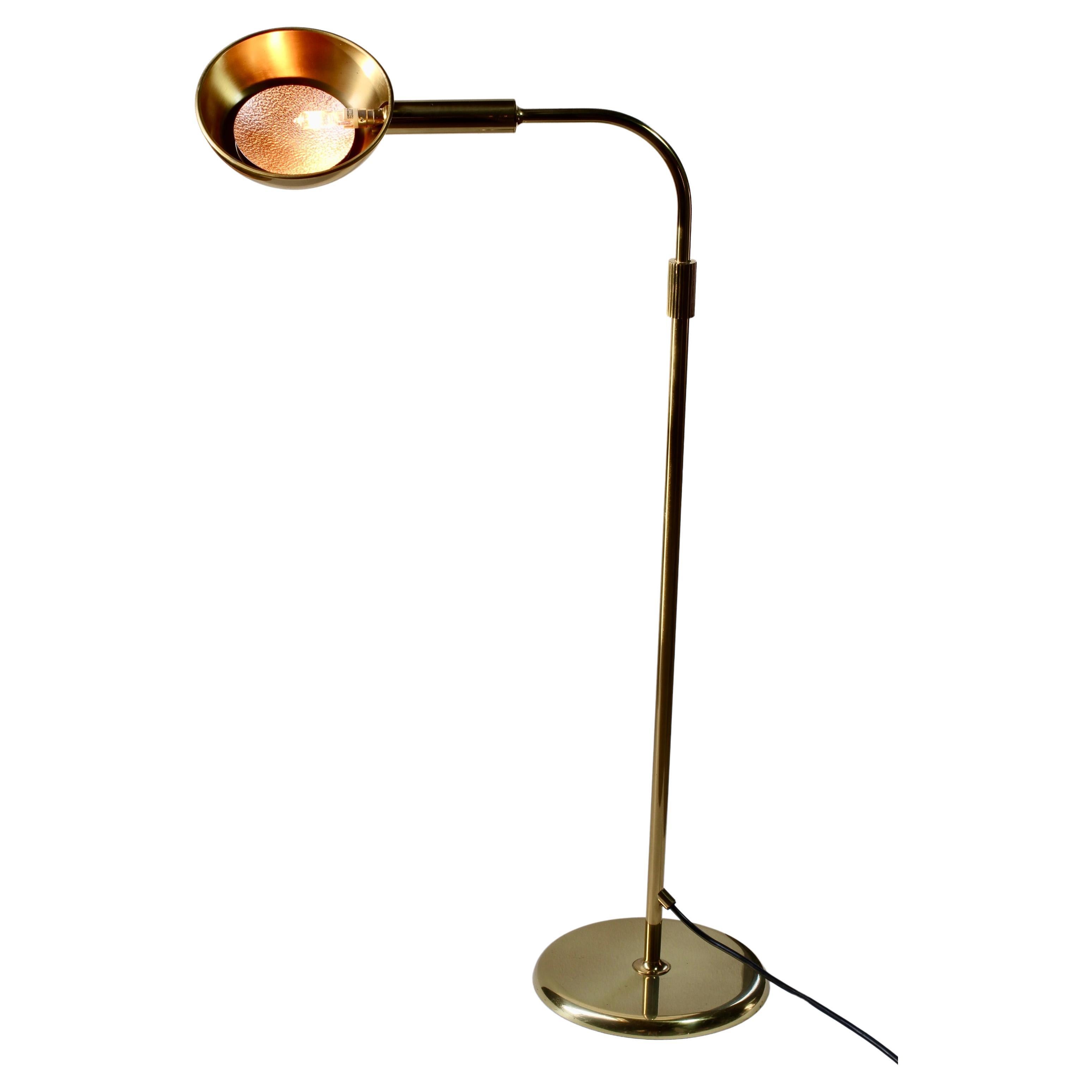 Florian Schulz Mid-Century Vintage Modernist Brass 1970s Dimmable Floor Lamp For Sale 1