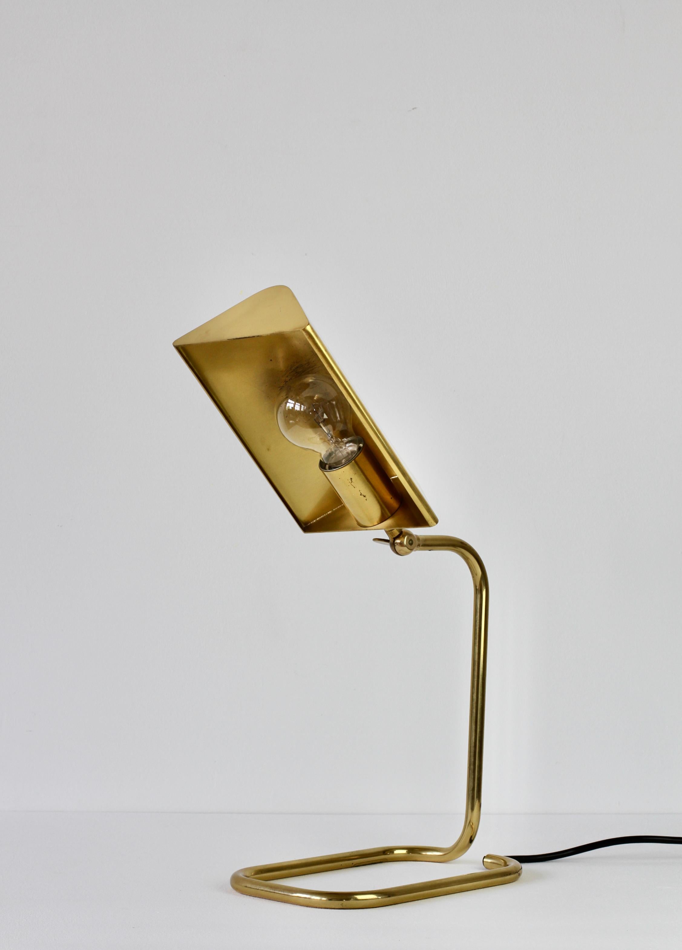 Florian Schulz Mid-Century Vintage Modernist Brass 1980s Adjustable Table Lamp For Sale 1