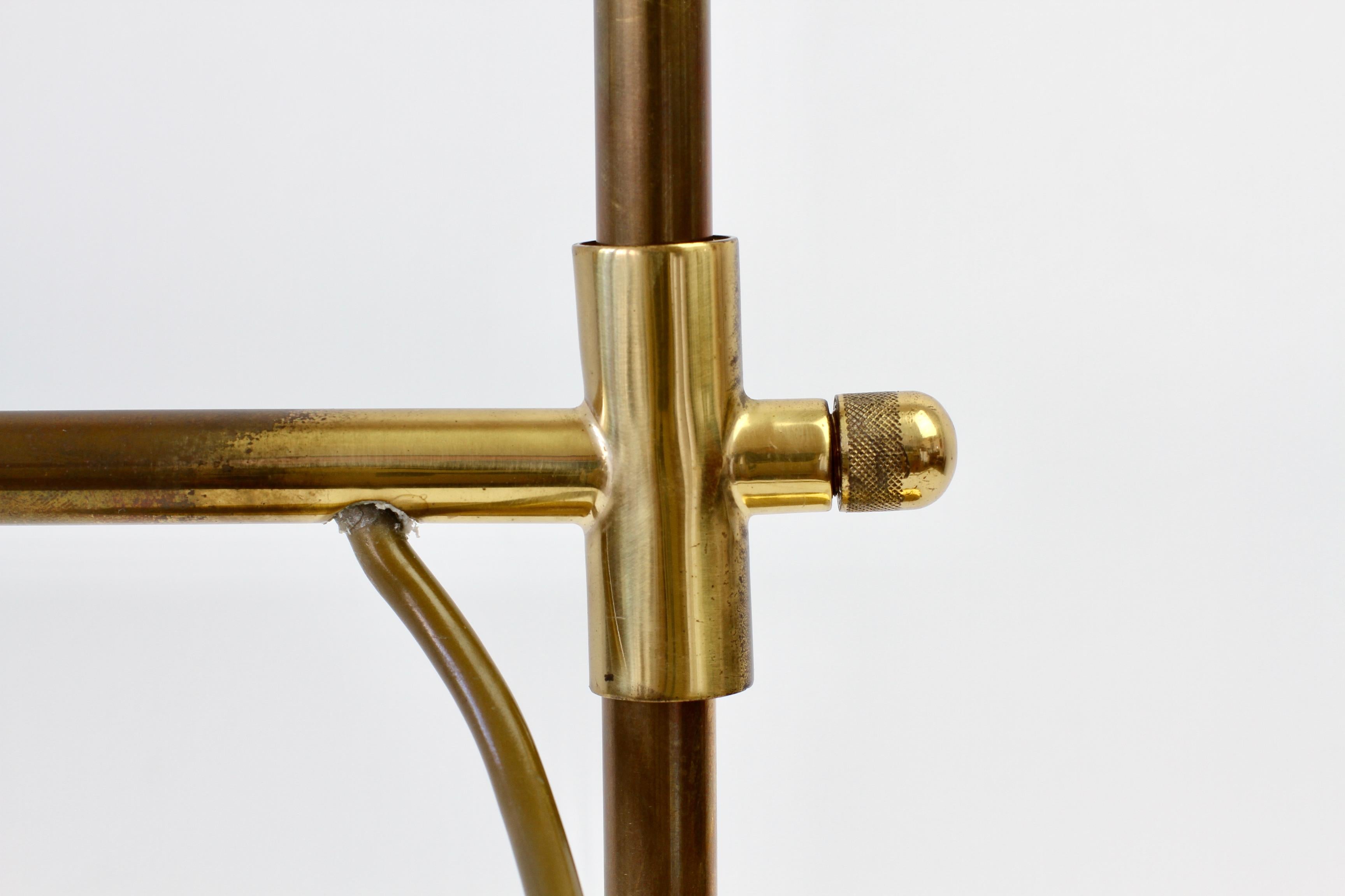 Florian Schulz Mid-Century Vintage Modernist Brass Adjustable Table Lamp c.1970 For Sale 8