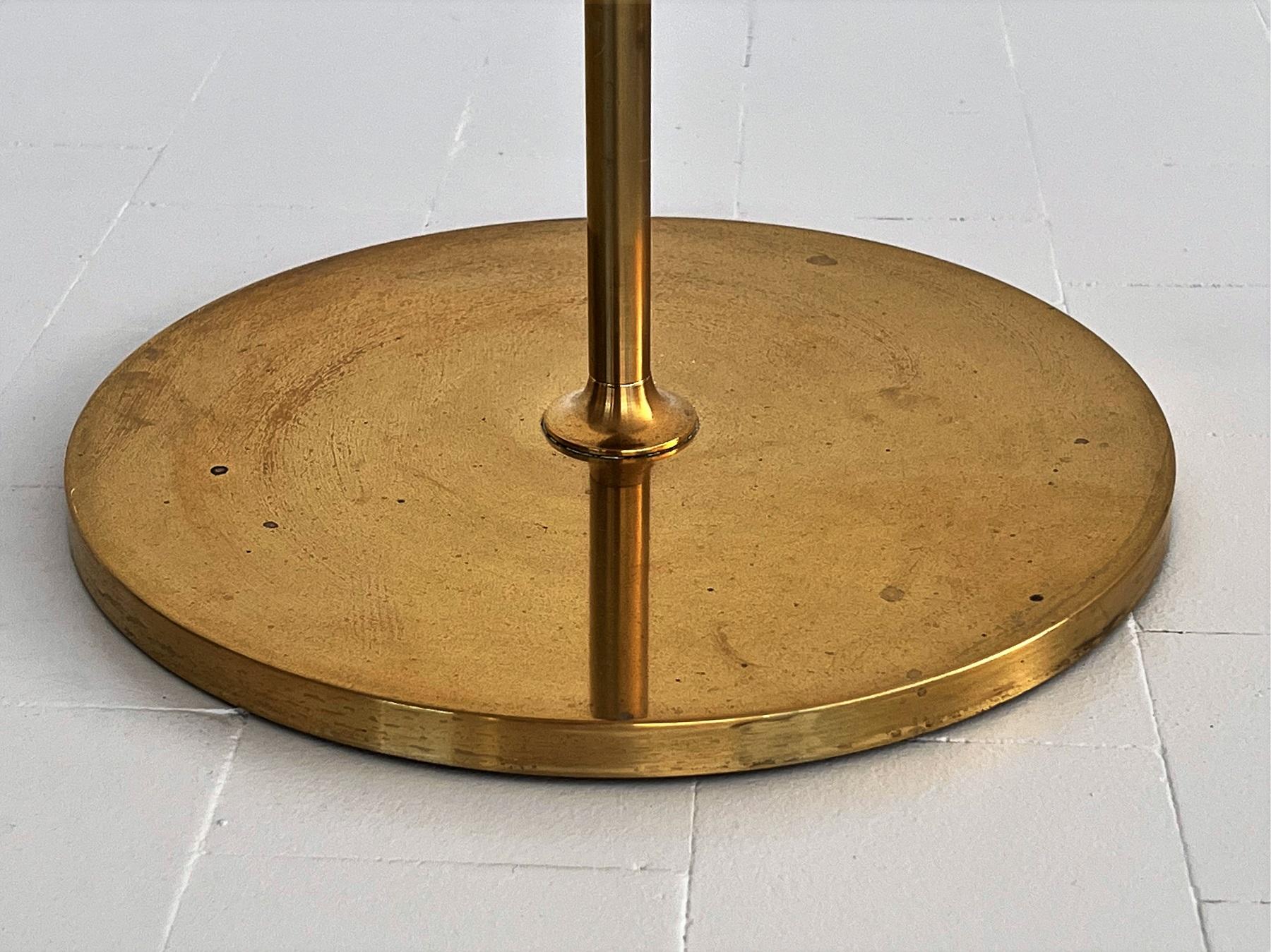 Florian Schulz Mid-Century Adjustable Floor Lamp in Full Brass, 1970s For Sale 8