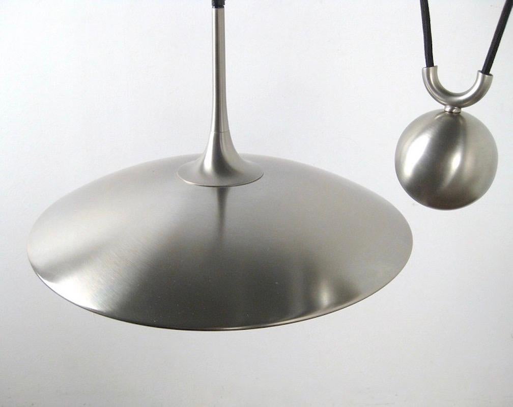Florian Schulz Model Onos 40 Double Counterbalance Pendant Lamp In Good Condition For Sale In Madrid, ES