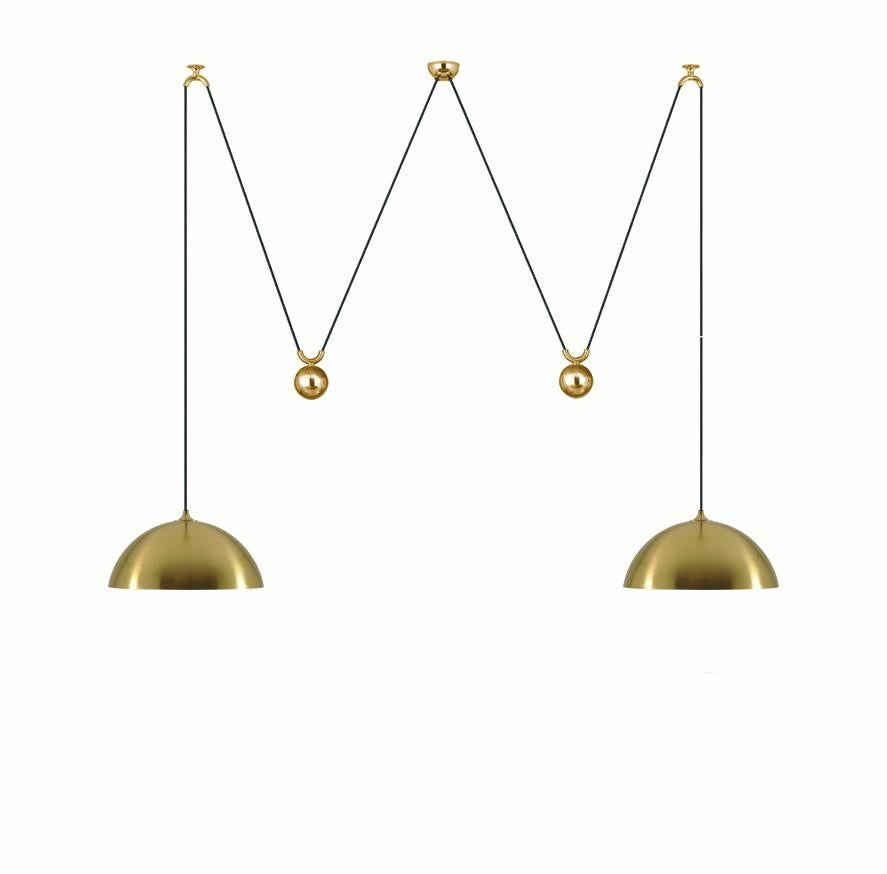 Superbe et élégante lampe suspendue ou lampe à contrepoids réglable en laiton brossé de fabrication allemande, de style moderne du milieu du siècle, modèle 