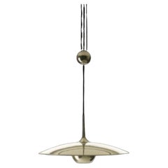 Florian Schulz Onos 55 in brass with center counterweight