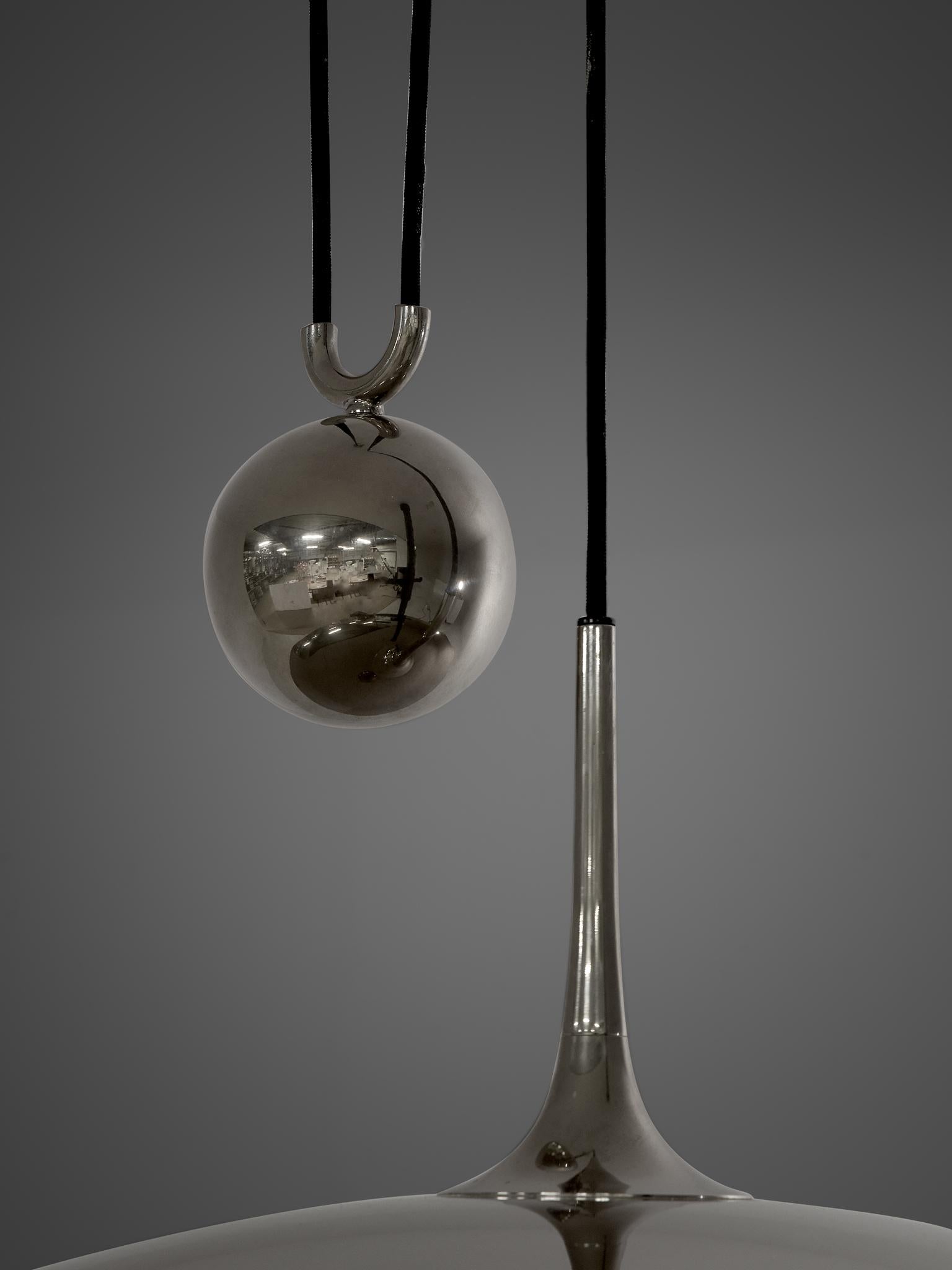 Mid-Century Modern Florian Schulz 'Onos 55' Pendant with Counterweight