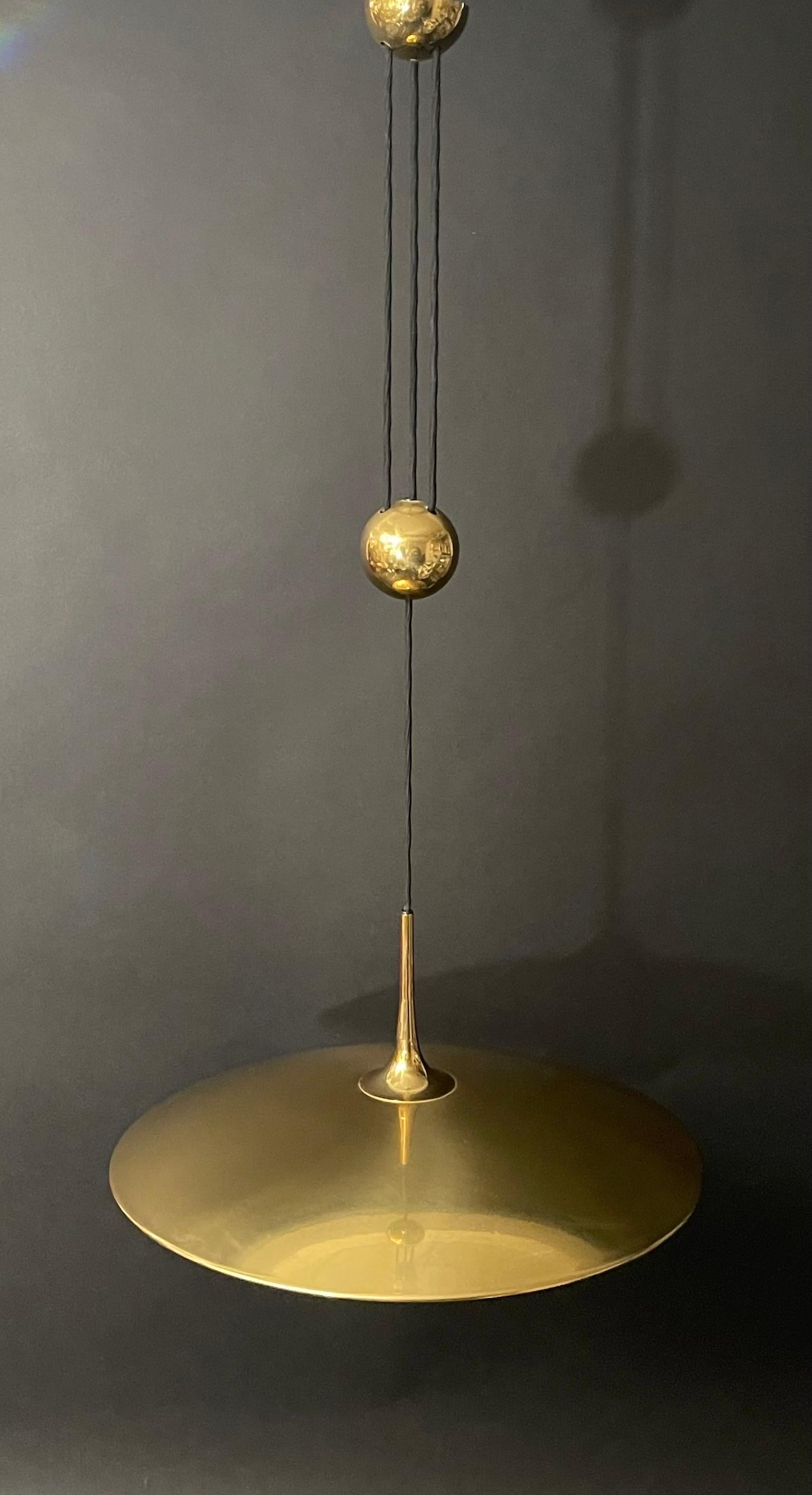 Late 20th Century Florian Schulz Onos Vintage Counterbalance Brass Pendant, circa 1970s For Sale