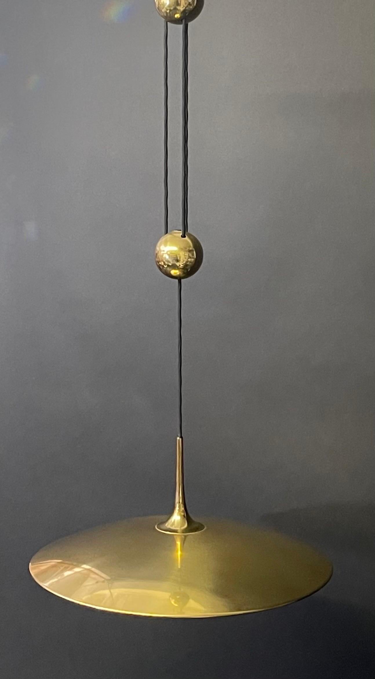 Florian Schulz Onos Vintage Counterbalance Brass Pendant, circa 1970s 2