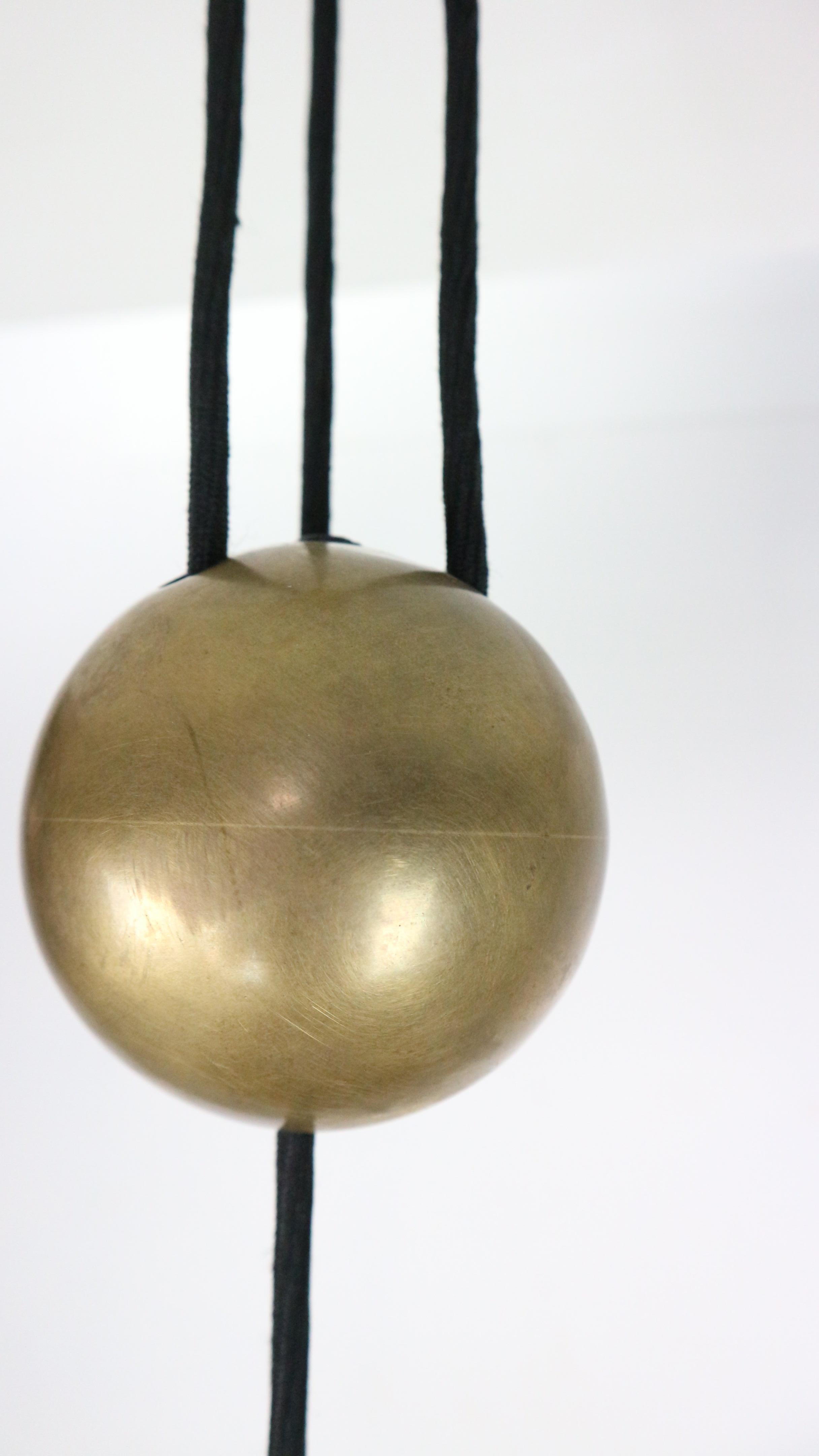 Florian Schulz Patinated Brass Pendant  'Onos 55' Counterweight, 1960s In Good Condition In The Hague, NL