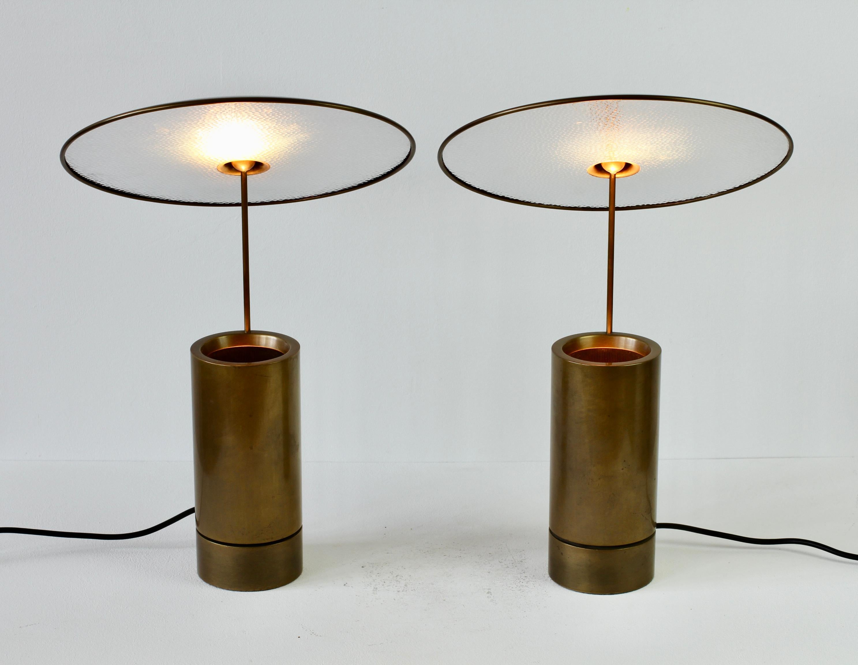 Florian Schulz Rare Pair or 'TOS' Vintage Modernist Brushed Brass Table Lamps In Good Condition In Landau an der Isar, Bayern