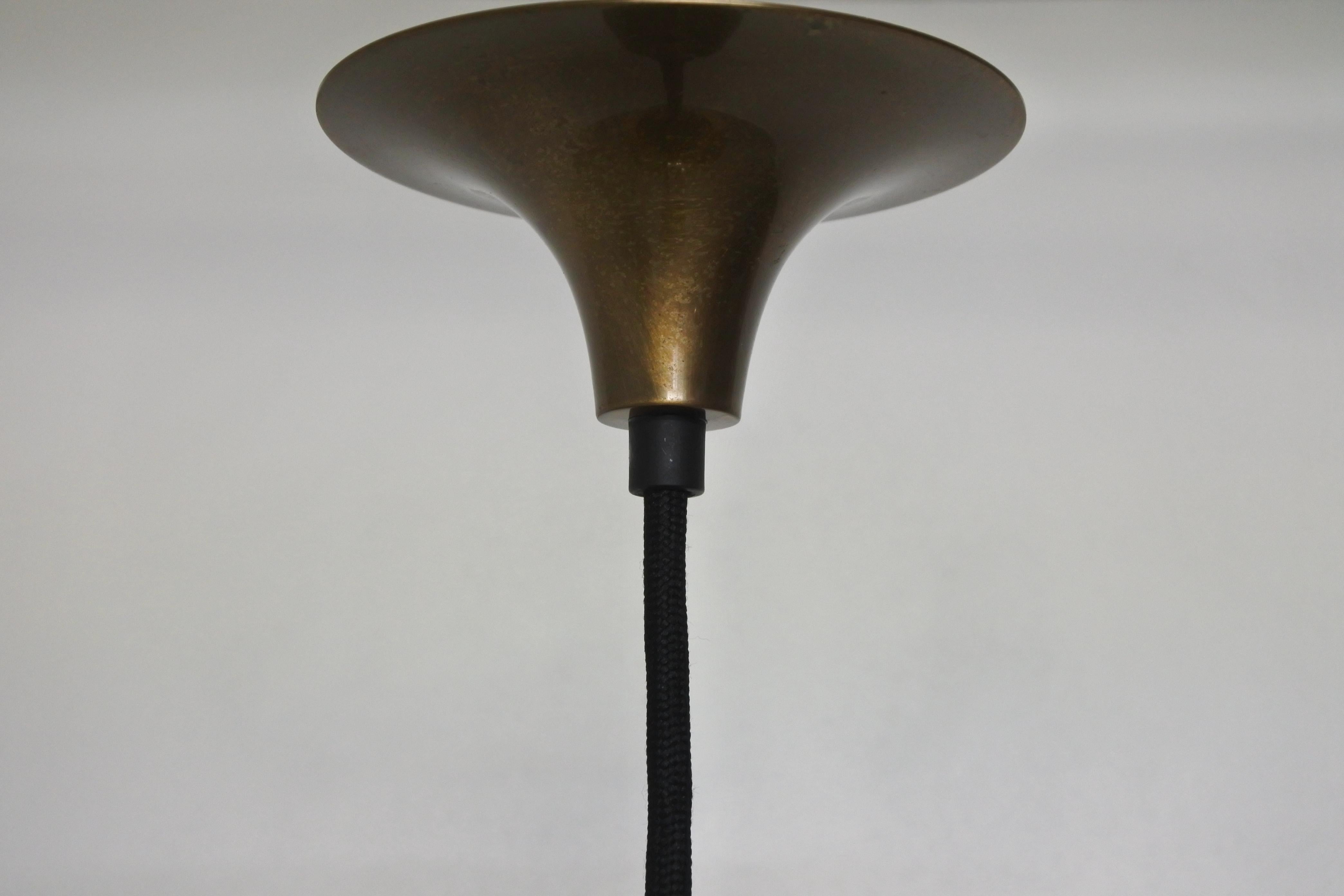 Florian Schulz Solid Brass Pendant Lamp or Chandelier, Model P65, Germany, 1976 5