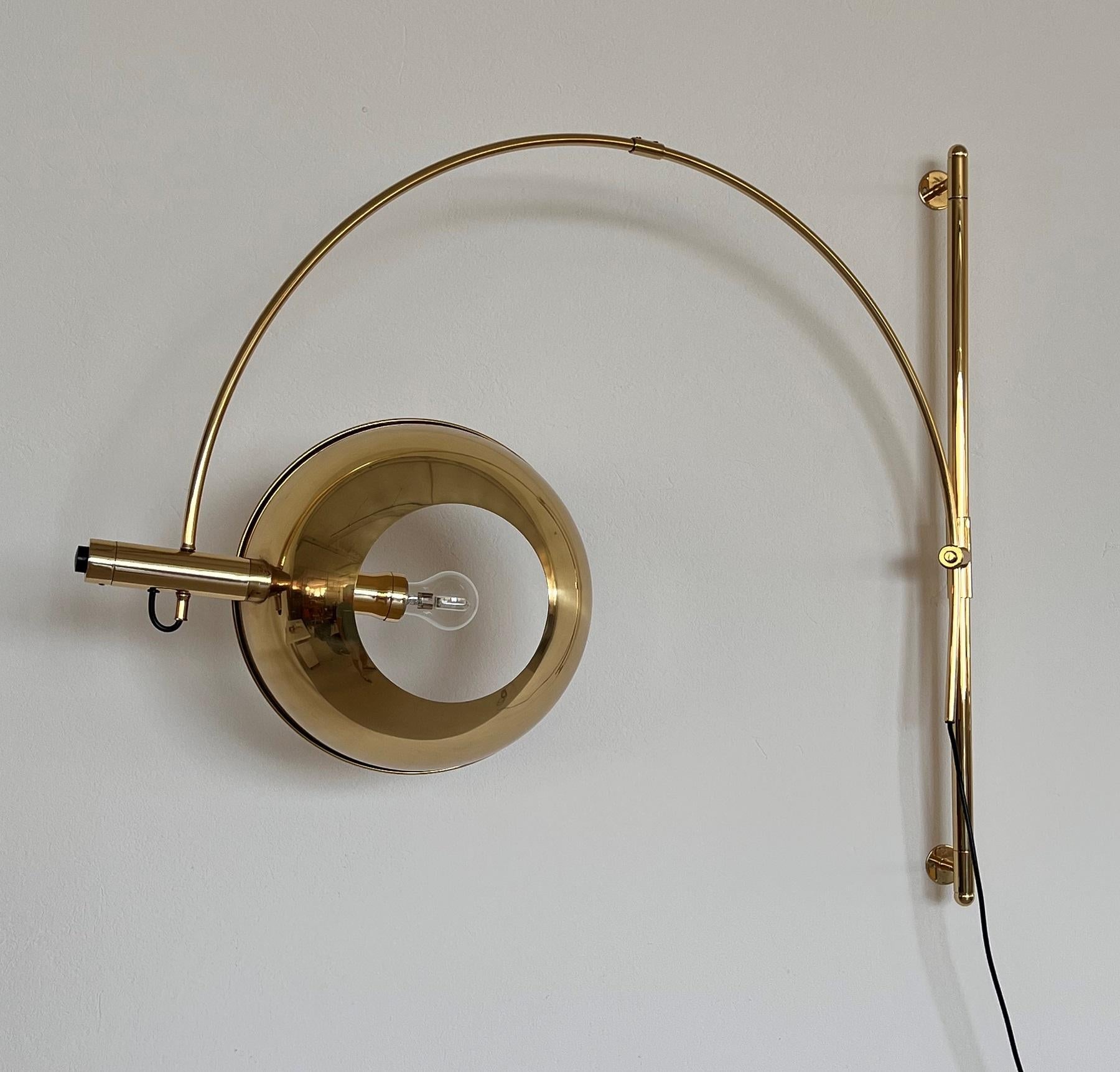 Florian Schulz Vintage Adjustable Wall Mounted Arc Lamp in Brass, 1970s 12