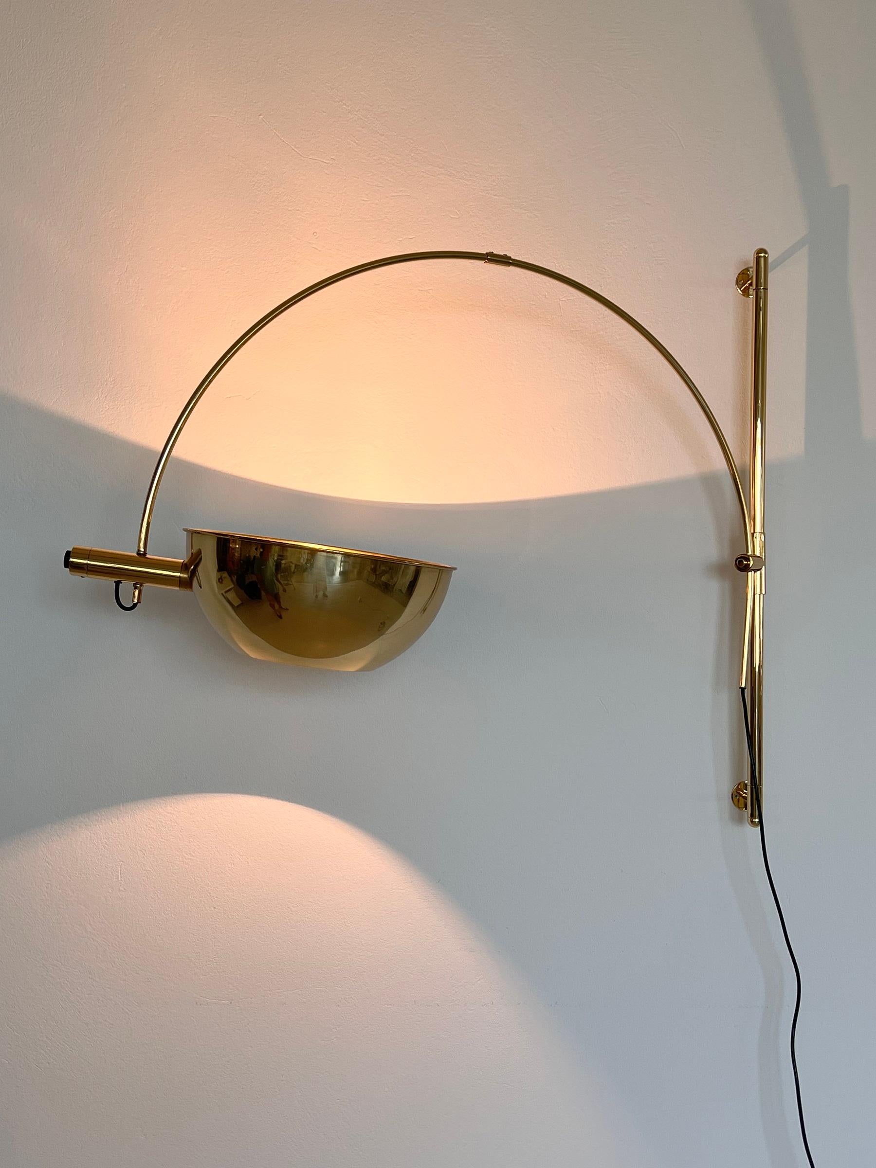 Florian Schulz Vintage Adjustable Wall Mounted Arc Lamp in Brass, 1970s 13