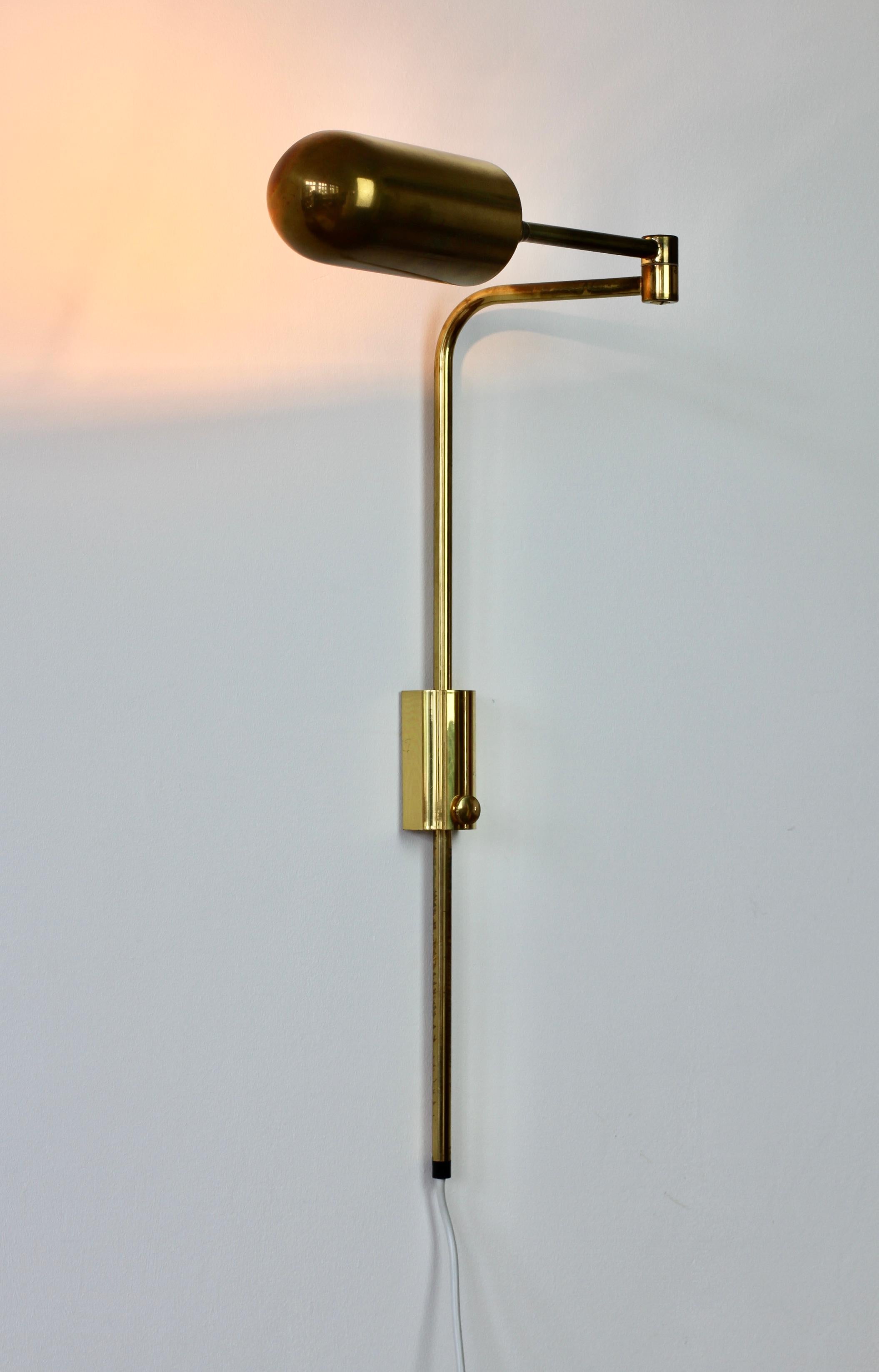 Metal Florian Schulz Vintage Modernist Brass 1970s Adjustable Reading Wall Lamp Light