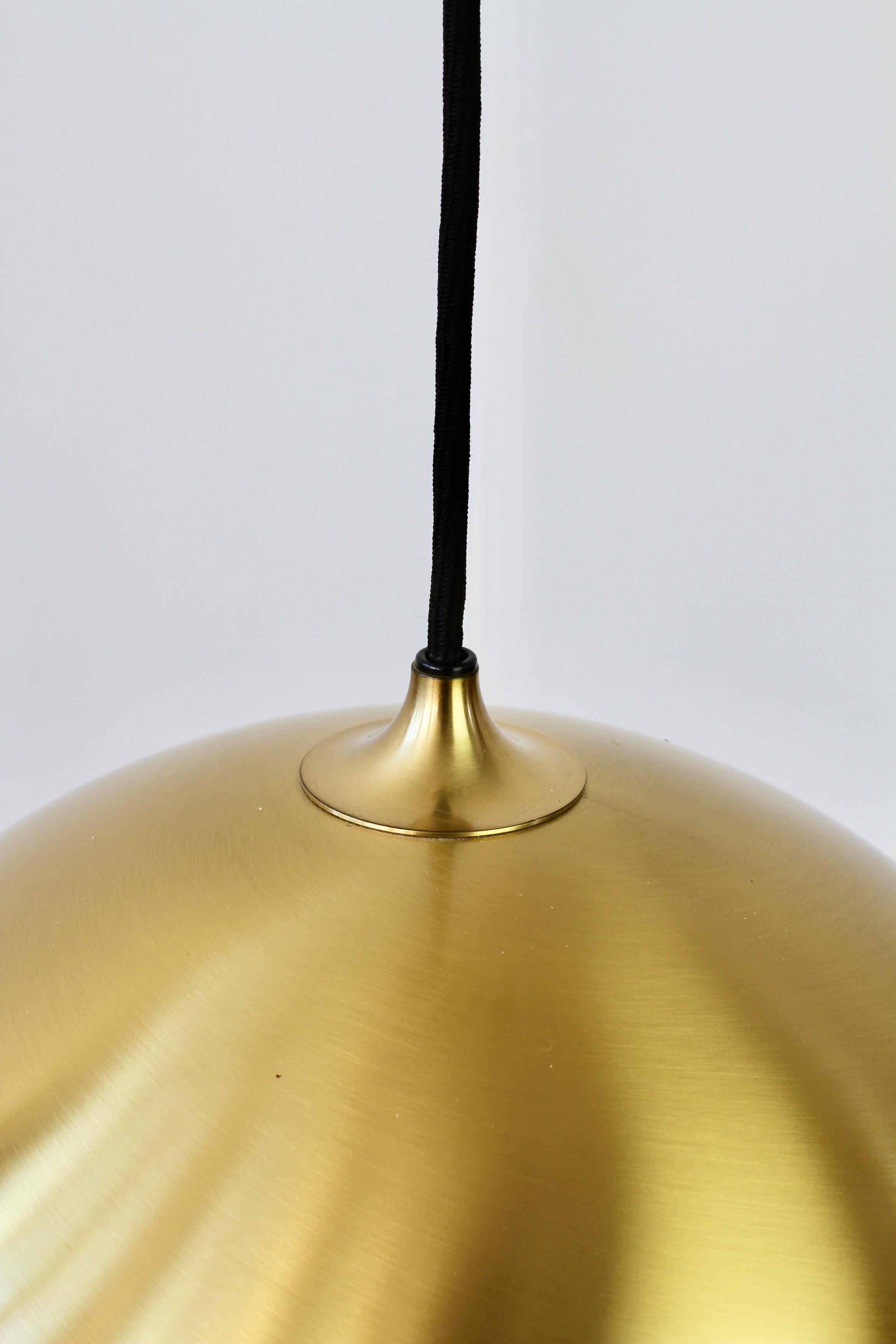 Florian Schulz Vintage Modernist Brass Counterbalanced Adjustable Pendant Light For Sale 1