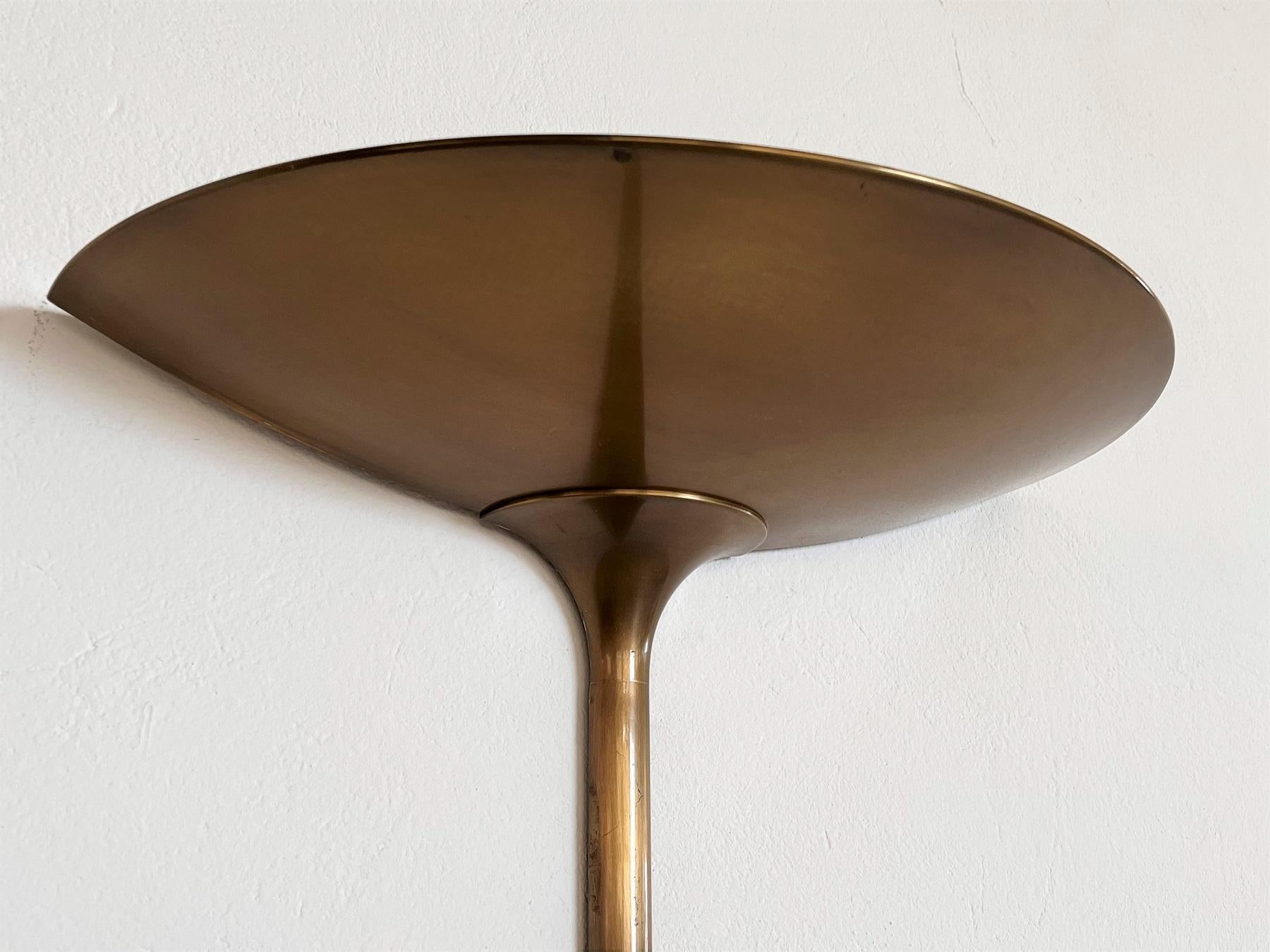 Late 20th Century Florian Schulz Vintage Wall Sconce in Brushed Brass, 1970s For Sale