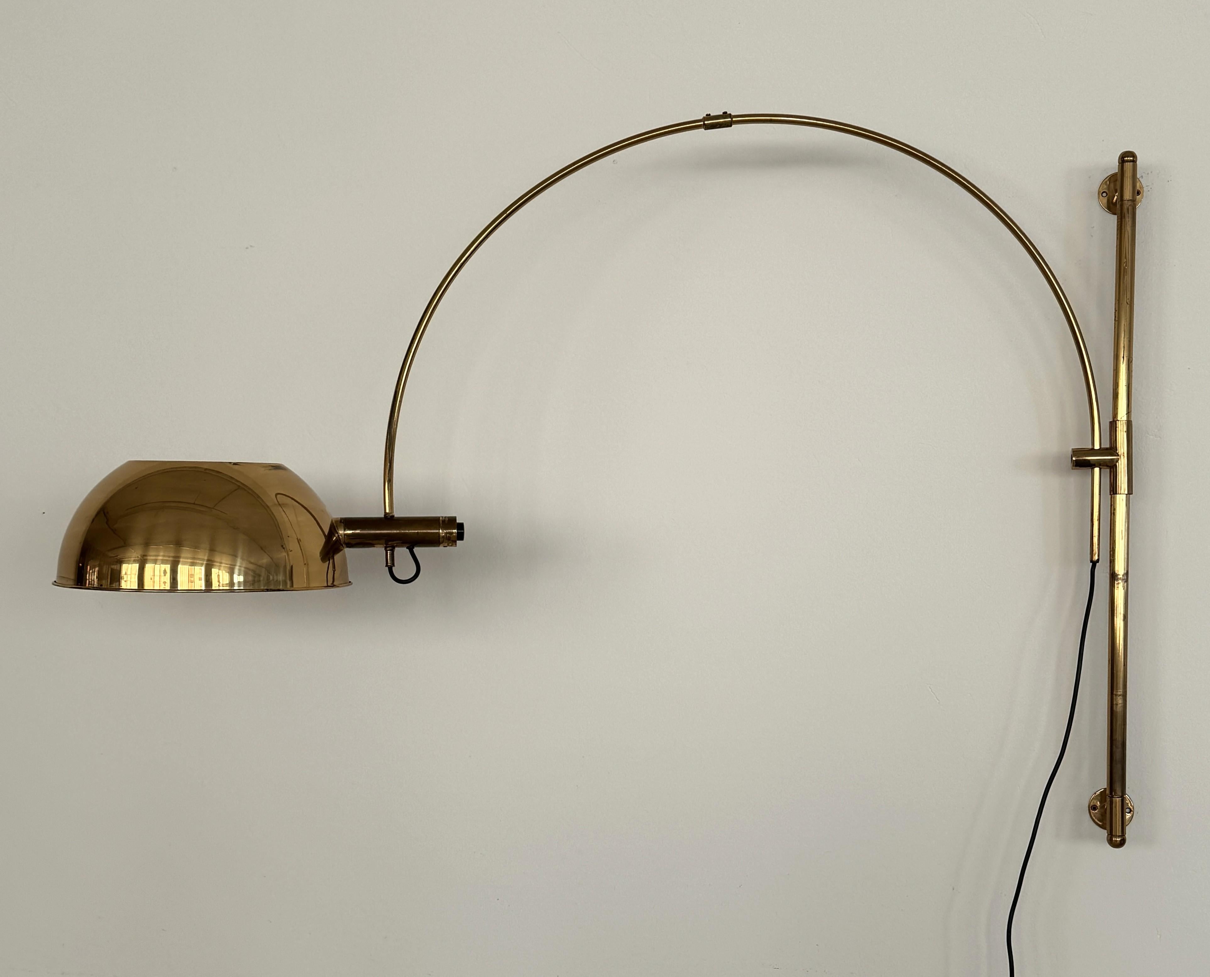 Florian Schulz XL Lámpara de Arco Vintage BOCA de pared en latón, años 70 en venta 6