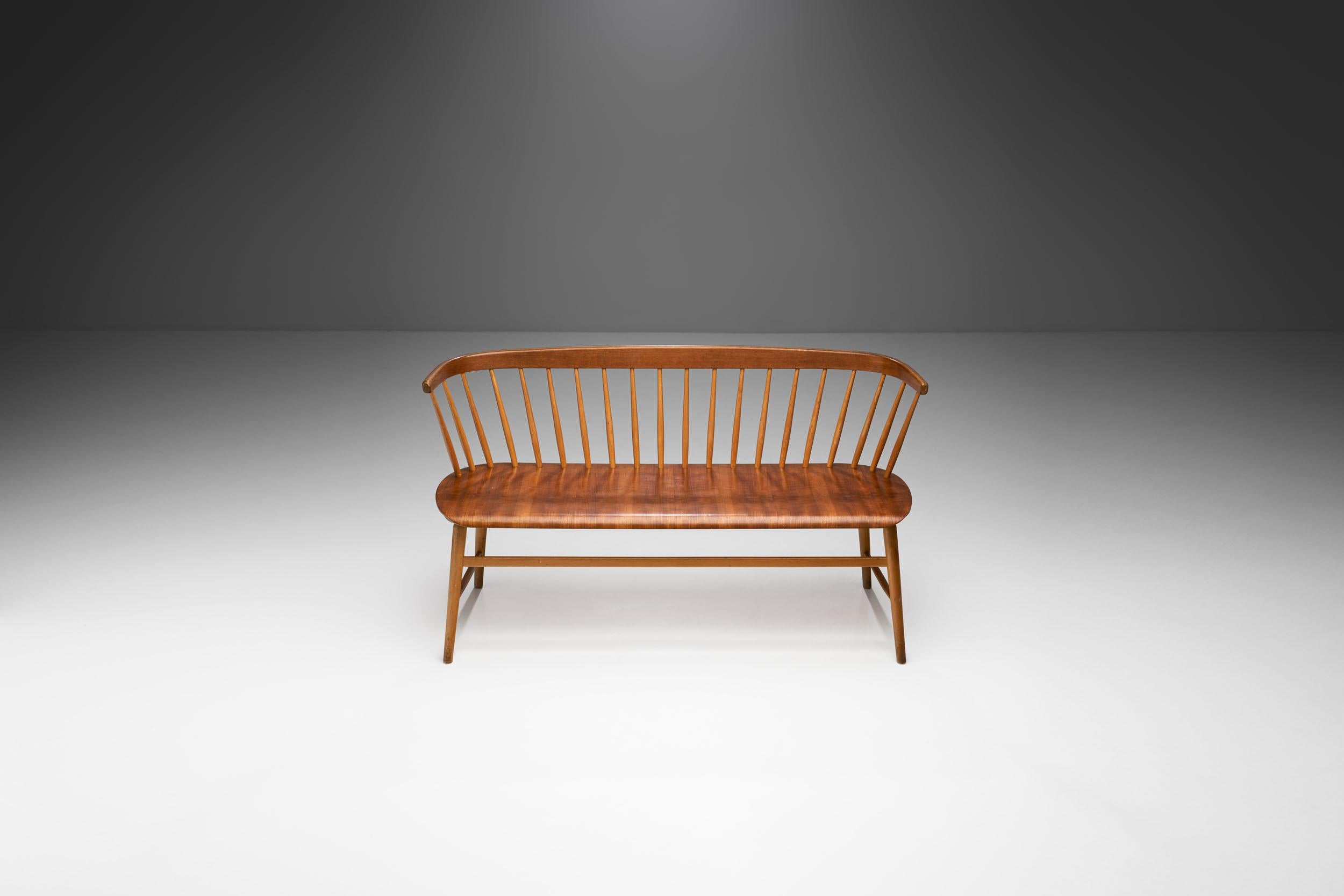“Florida” Bench by Ebbe Wigell for AB Bröderna Wigells Stolfabrik, Sweden 1950s In Good Condition For Sale In Utrecht, NL