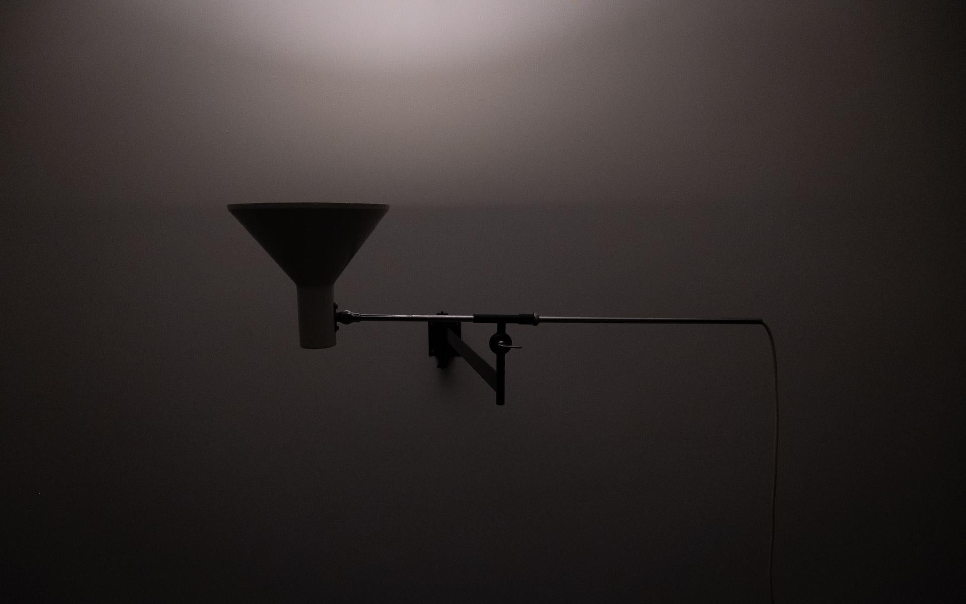 Floris Fiedeldij Swivel Arm Wall Lamp Artimeta, 1960s For Sale 3