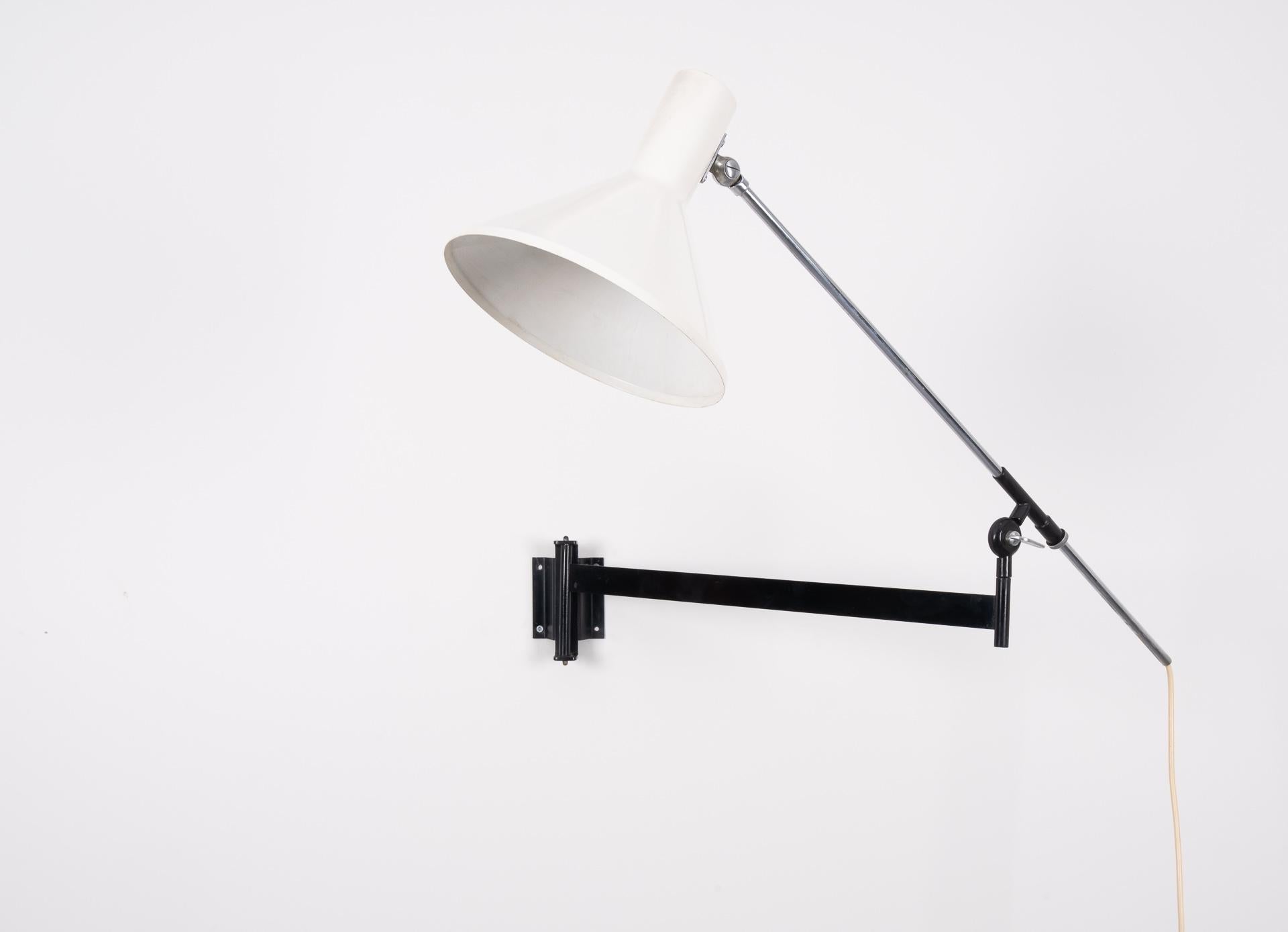 Dutch Floris Fiedeldij Swivel Arm Wall Lamp Artimeta, 1960s For Sale
