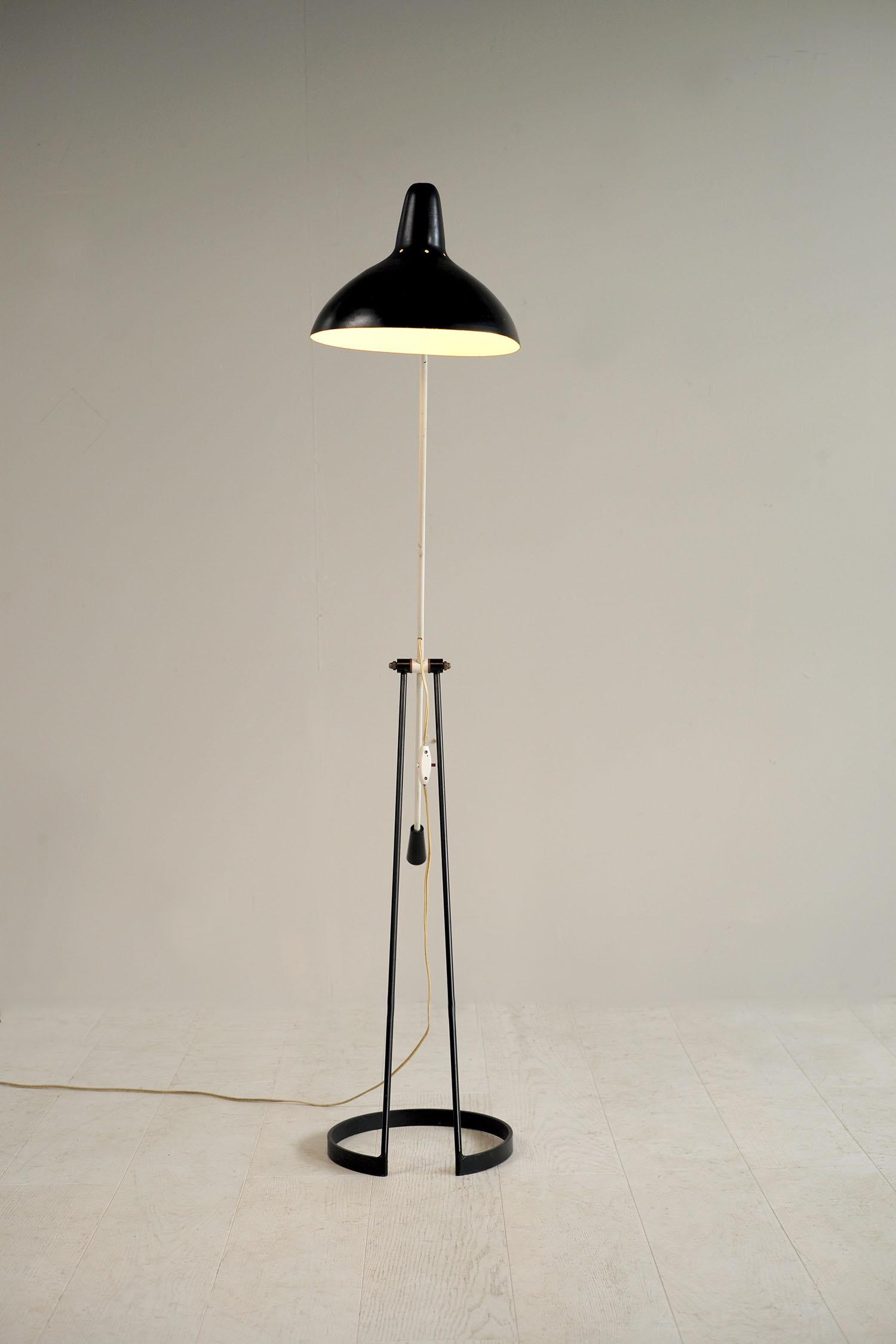 Floris H. Fiedeldi, Tivoli Grasshopper Floor Lamp, Netherlands, 1956 3