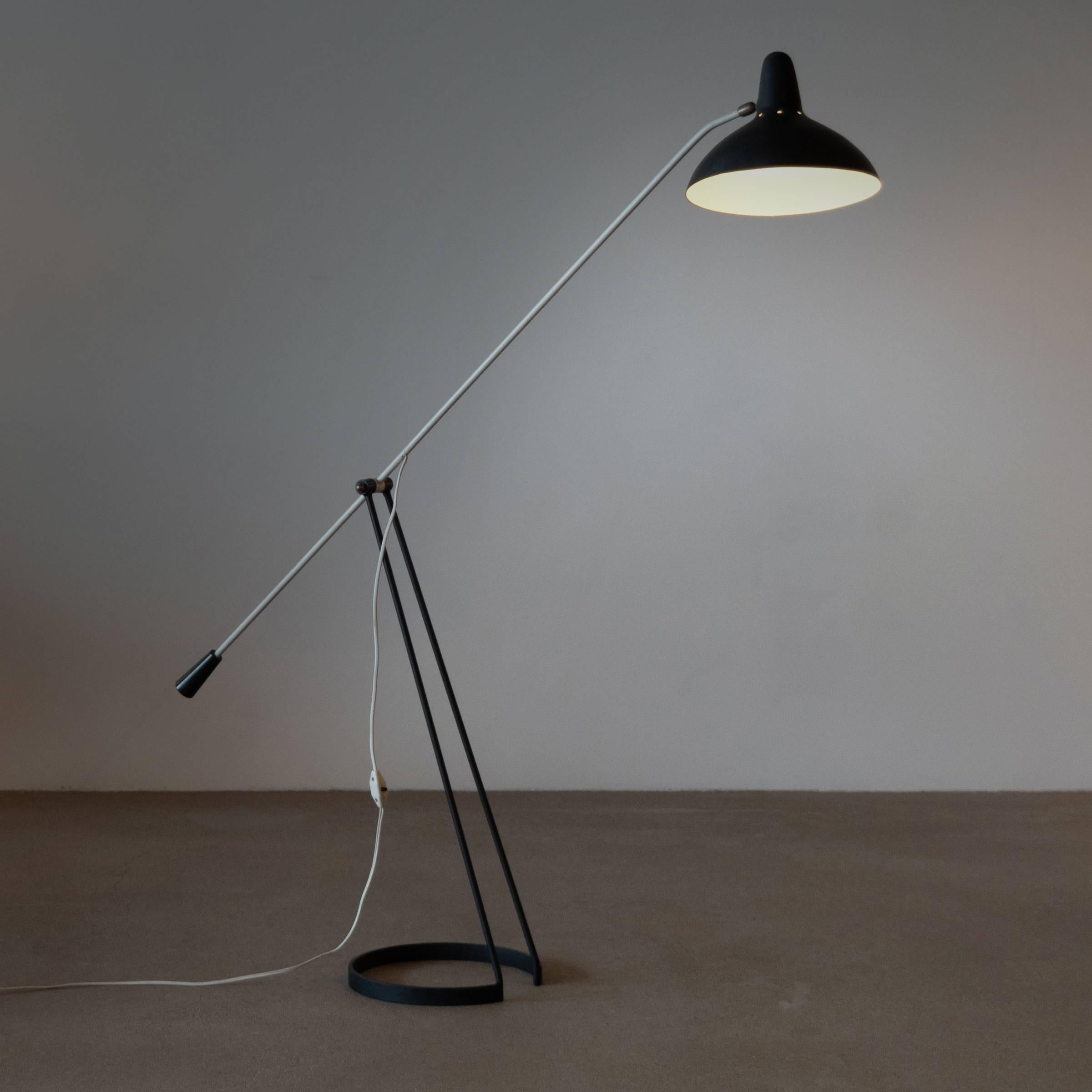 Floris H. Fiedeldij Black and White Floor Lamp by Artimeta, Netherlands In Good Condition In Amsterdam, NL