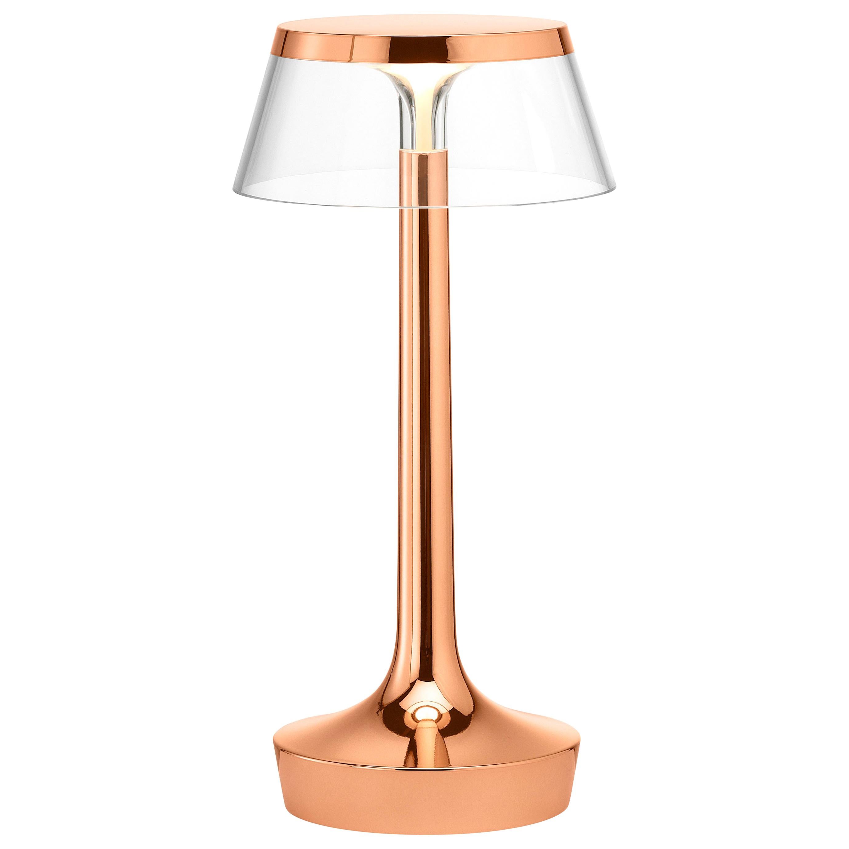 Lampe Bon Jour FLOS en cuivre non branchée avec couronne transparente de Philippe Starck