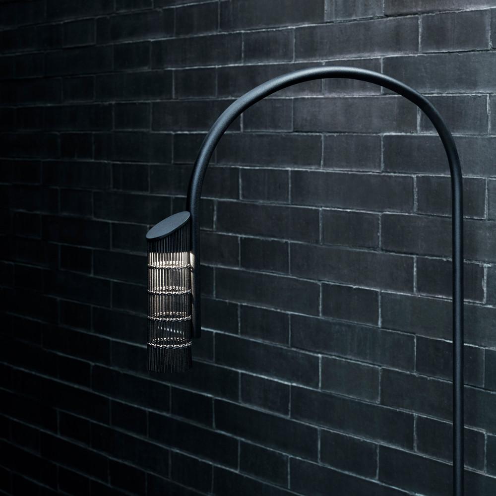 Petite lampe à base flos Caule Bollard 2700K grise avec abat-jour en nid en vente 1
