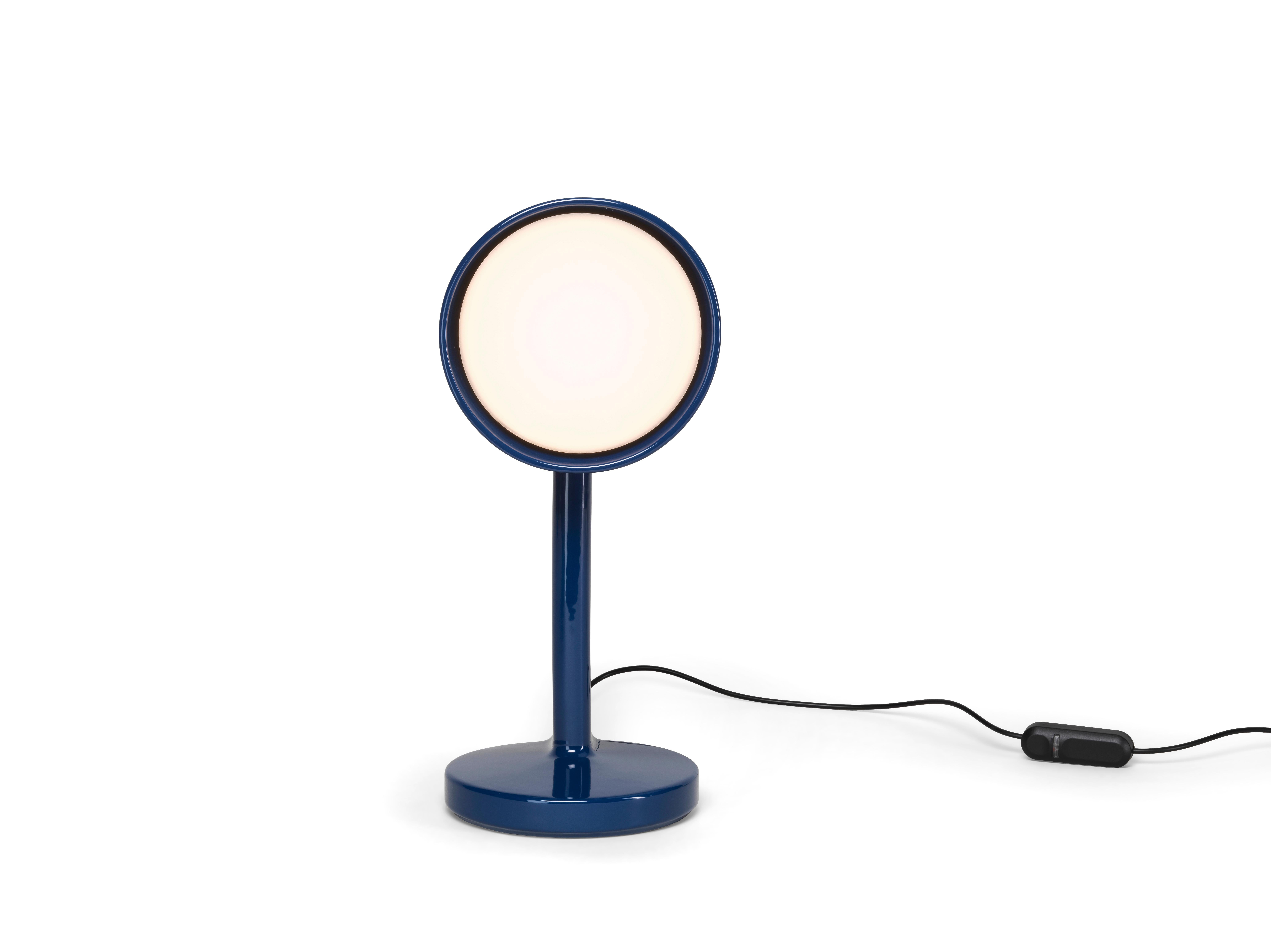 Flos Céramique Side Table Lamp in Navy Blue In New Condition For Sale In Brooklyn, NY