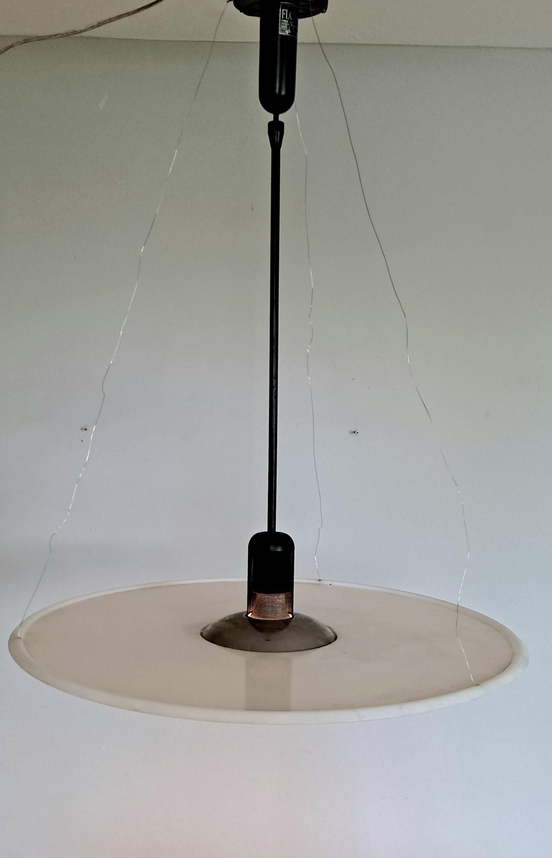 FLOS Frisbi Pendant Light  by Achille Castiglioni In Good Condition For Sale In Los Angeles, CA