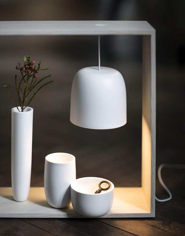  FLOS Gaku Wire Table Lamp in White by Nendo 2