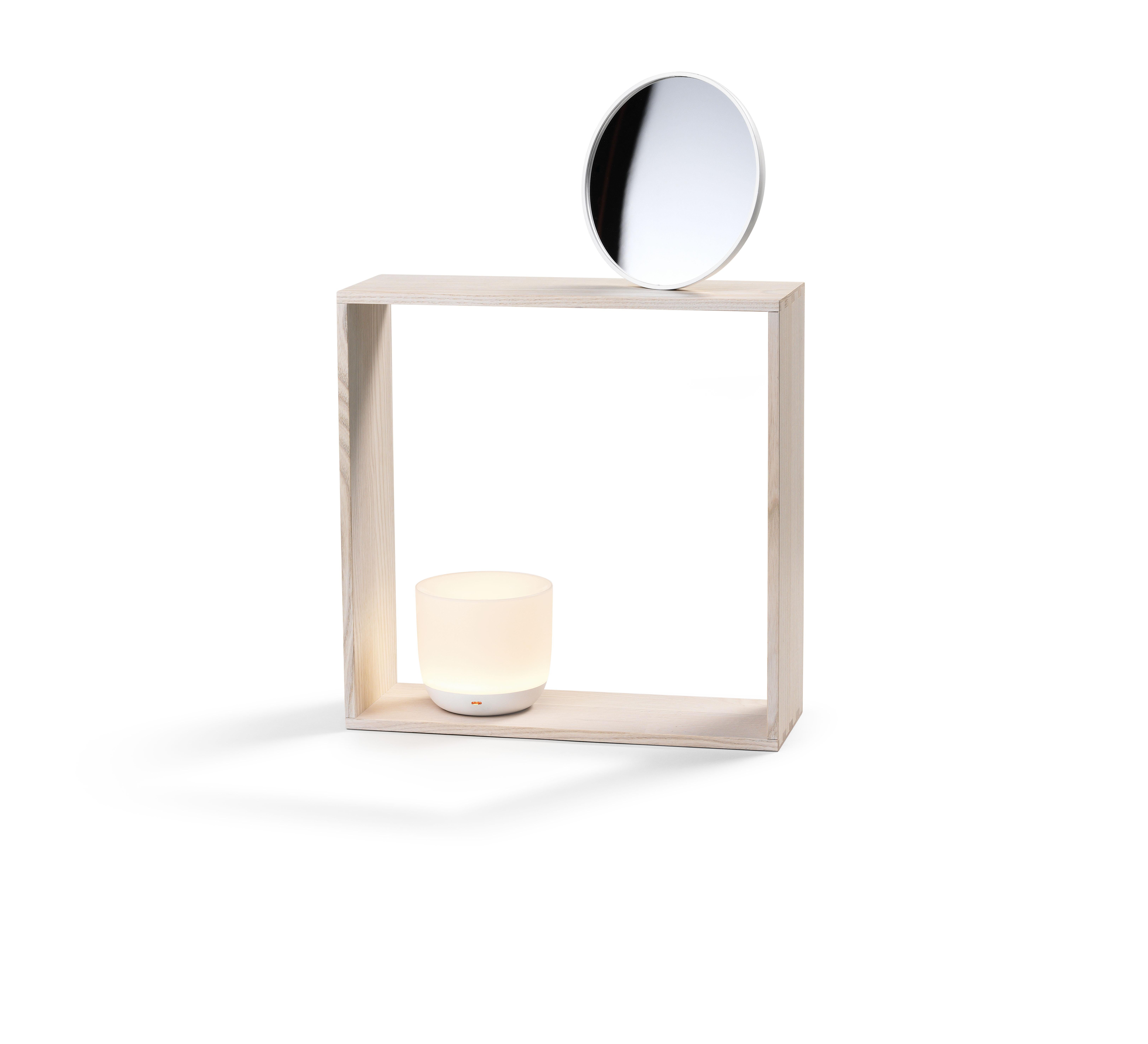 Modern Flos Gaku Wireless Table Lamp in White by Nendo