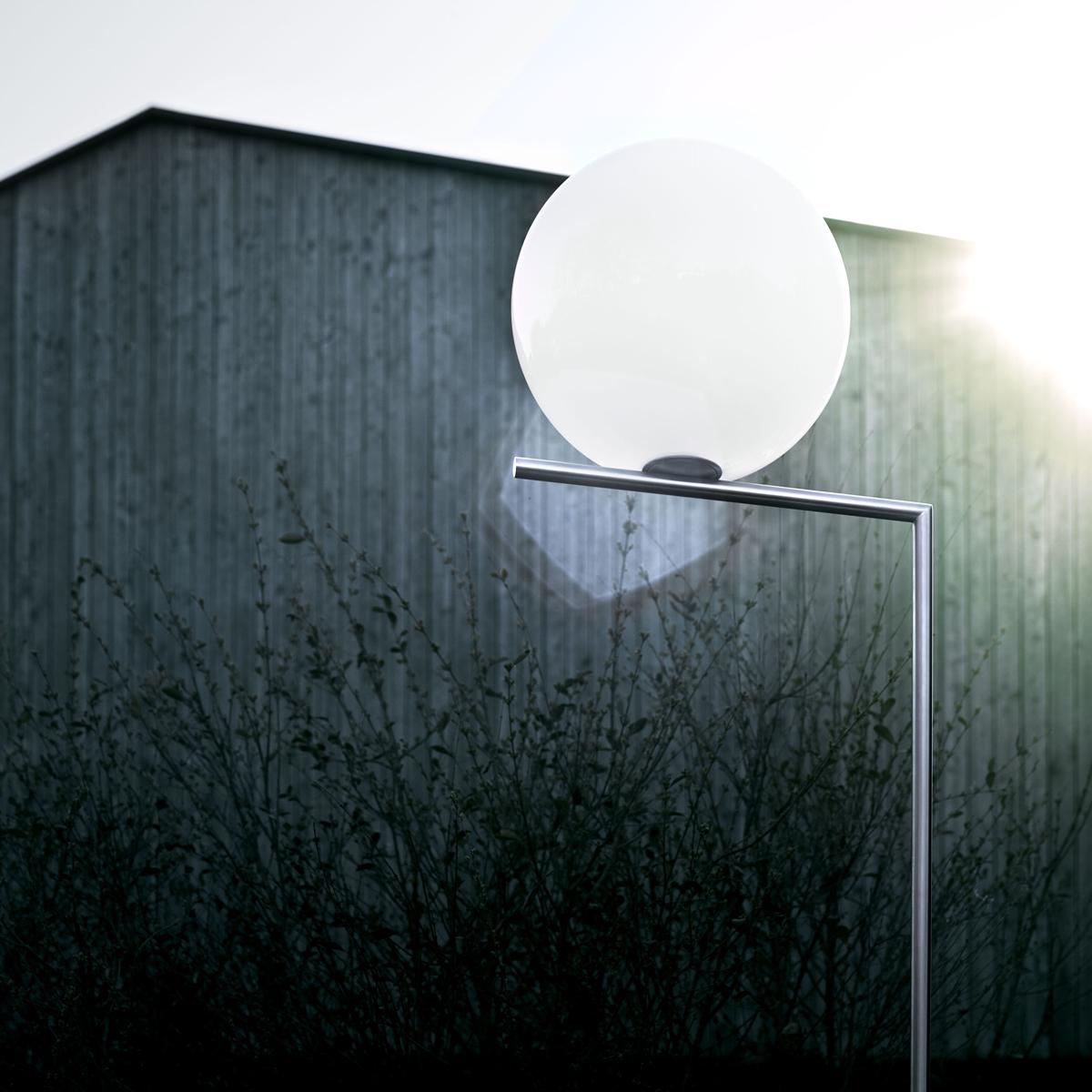 FLOS IC Lights F1 Outdoor Floor Lamp by Michael Anastassiades For Sale 7