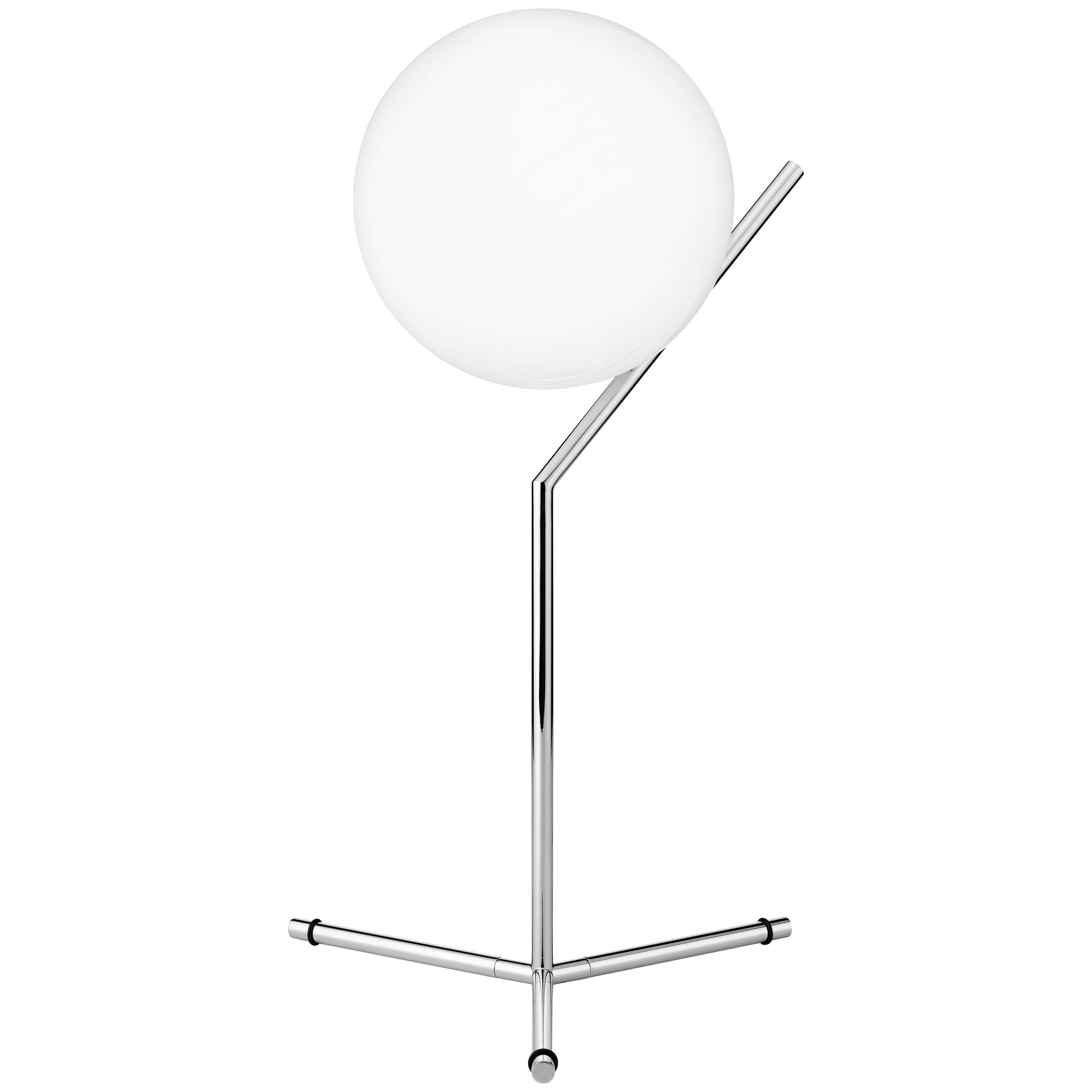 Lampada da tavolo moderna e minimalista in cromo e vetro di Michael Anastassiades per FLOS in vendita