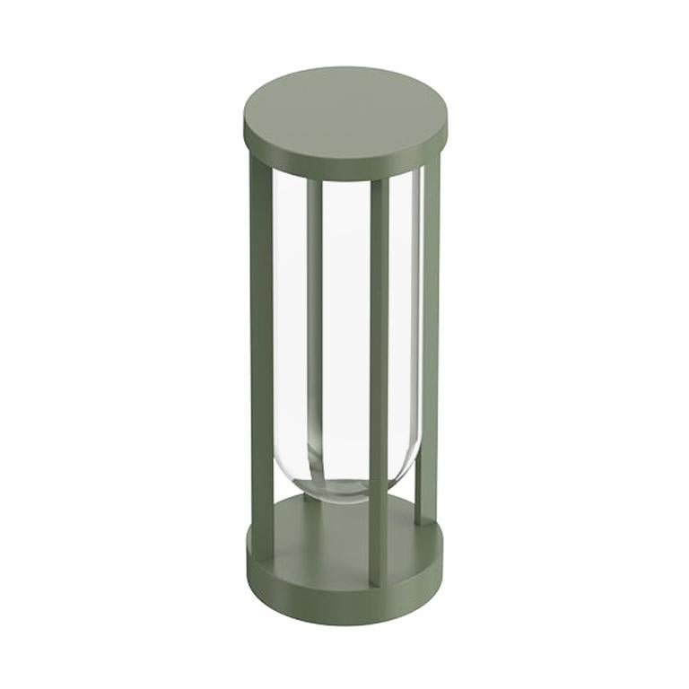 Flos In Vitro Bollard 1 0-10V 3000K Lampada da terra in verde pallido di Philippe Starck in vendita