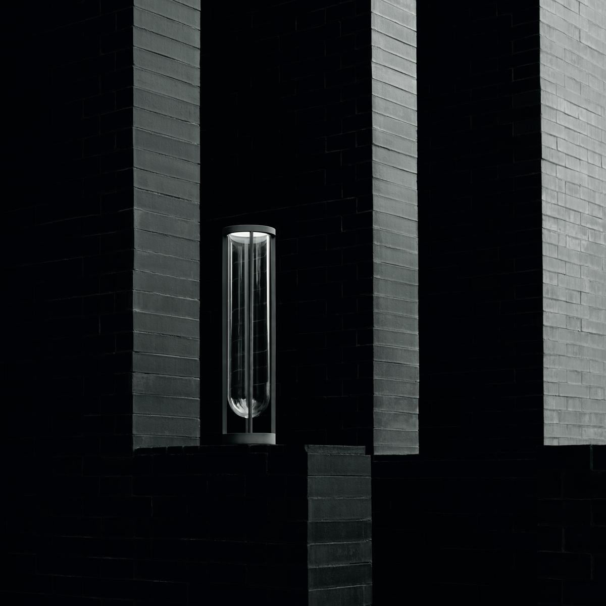 Powder-Coated Flos In Vitro Bollard 2 3000K LED Floor Lamp in Black by Philippe Starck For Sale